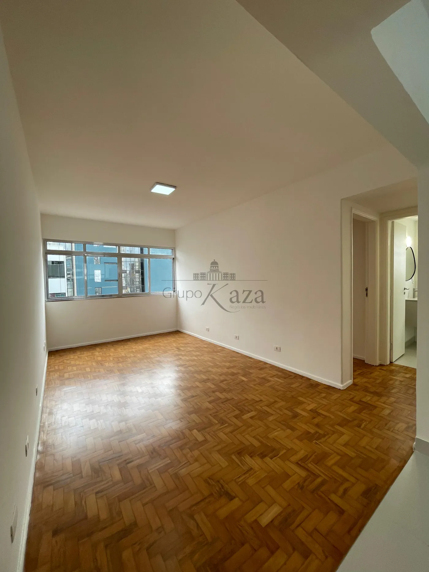 Foto 1 de Apartamento Padrão em Vila Mariana, São Paulo - imagem 1 Foto 1 de Apartamento Padrão em Vila Mariana, São Paulo - imagem 1