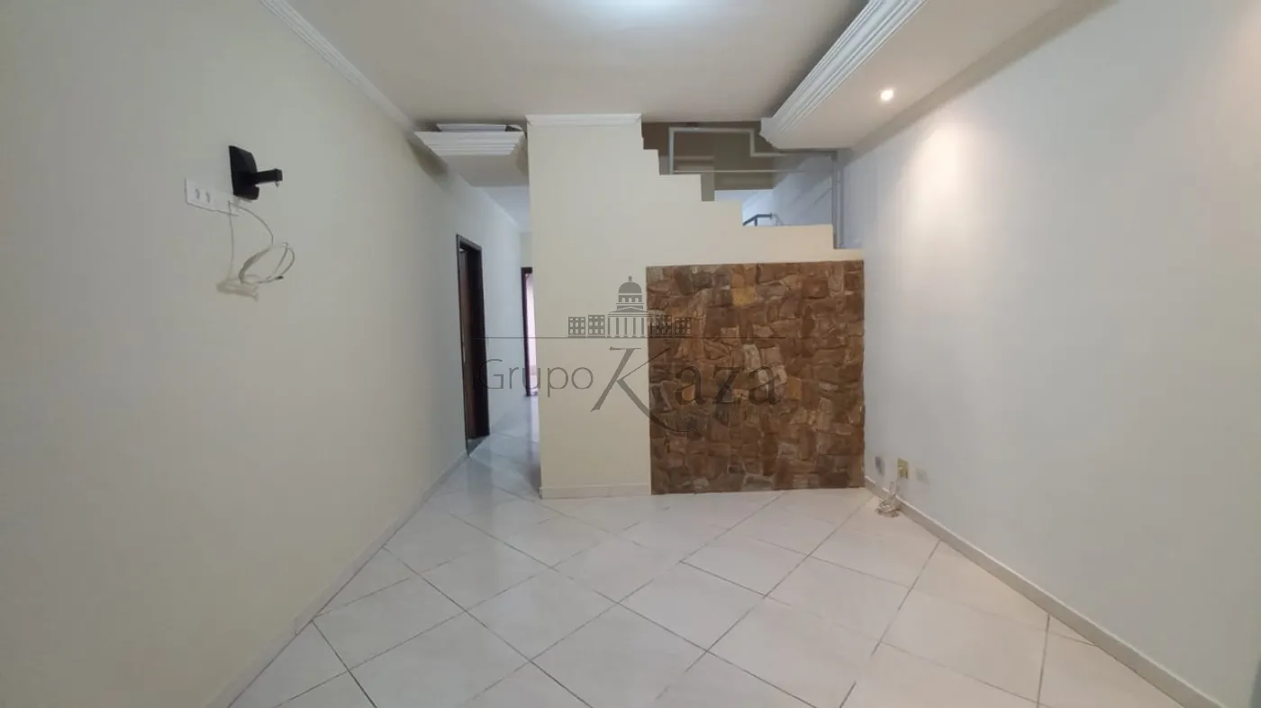 Foto 2 de Casa Condomínio em Jardim Califórnia, Jacareí - imagem 2 Foto 2 de Casa Condomínio em Jardim Califórnia, Jacareí - imagem 2