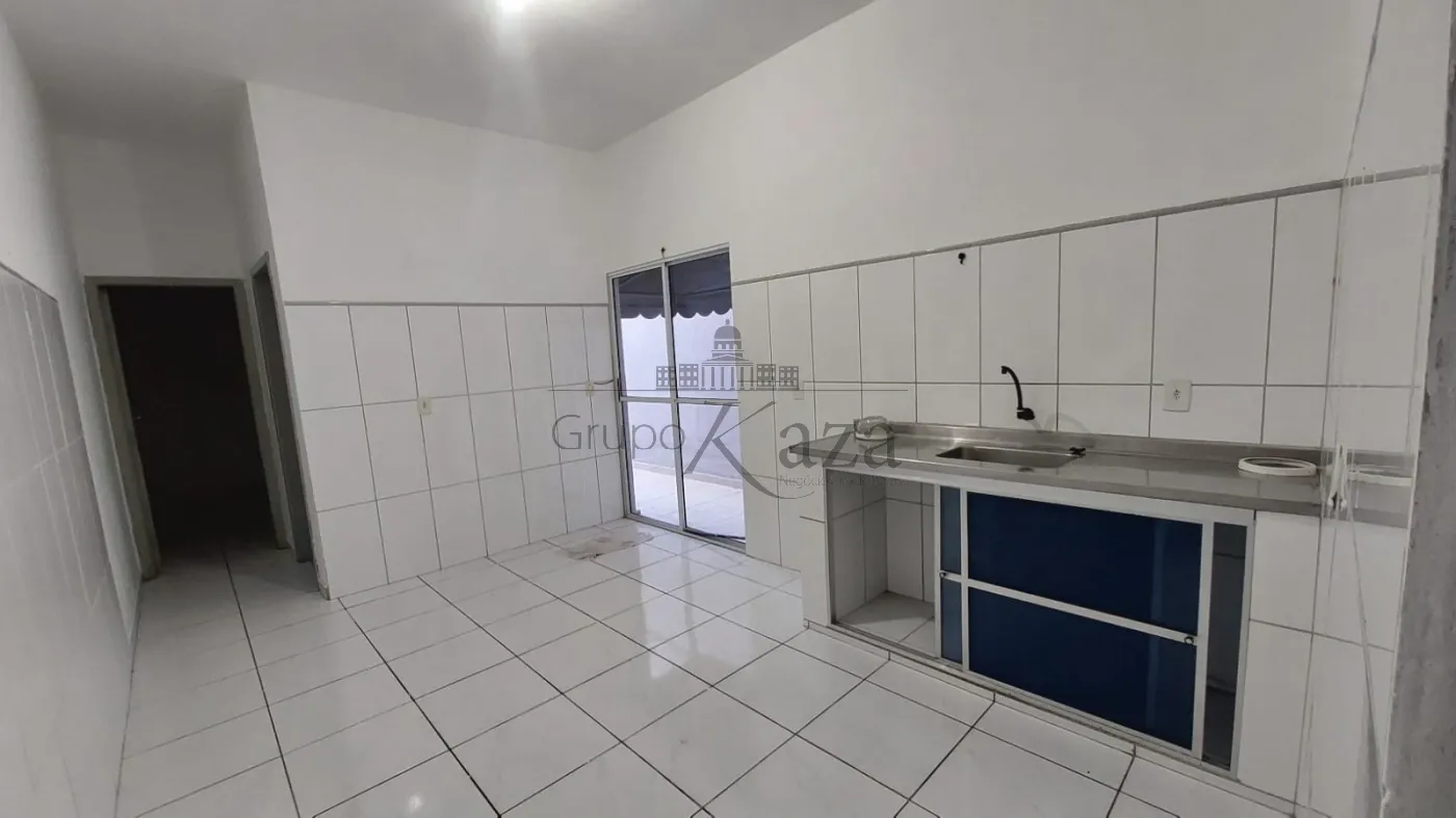 Foto 15 de Casa Sobrado em Jardim Ismênia, São José dos Campos - imagem 15