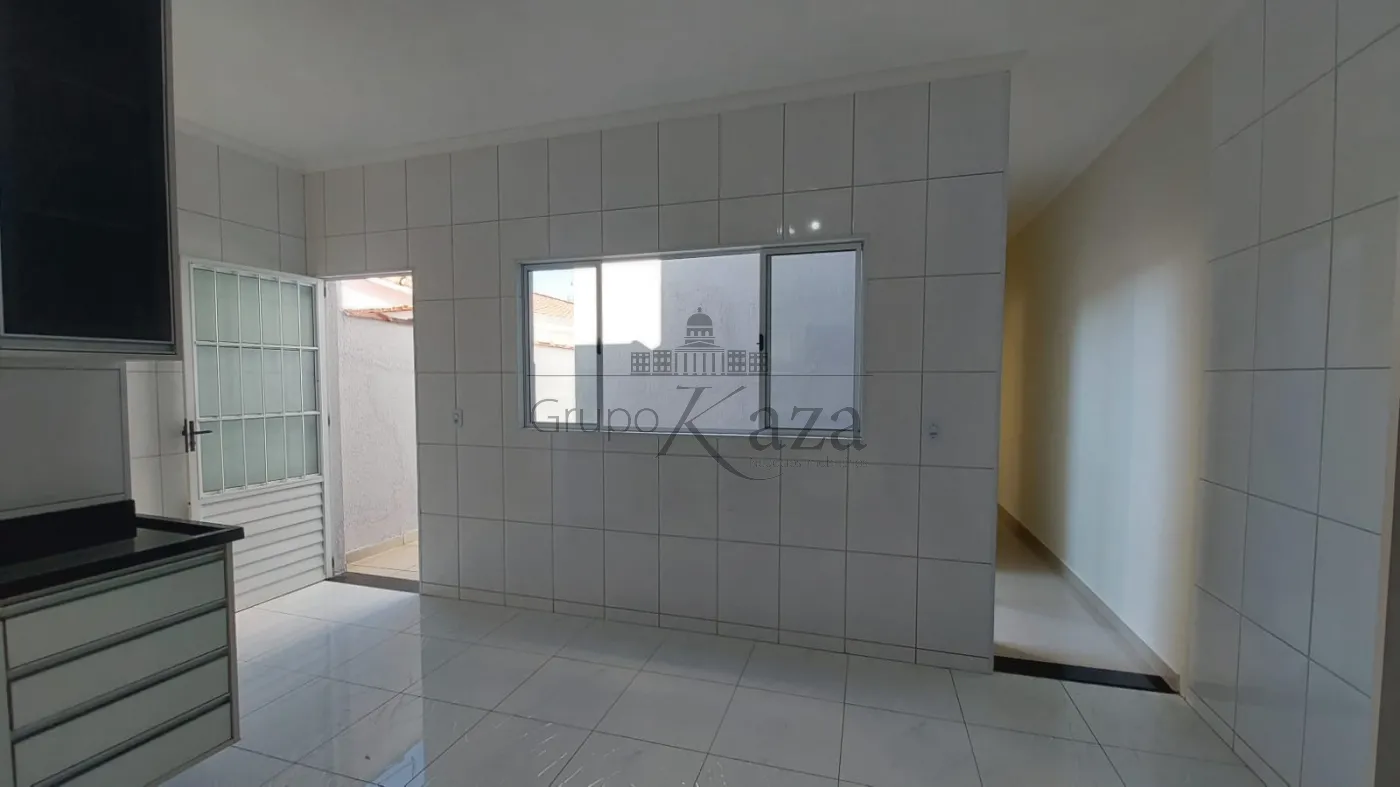 Foto 5 de Casa Sobrado em Jardim Ismênia, São José dos Campos - imagem 5