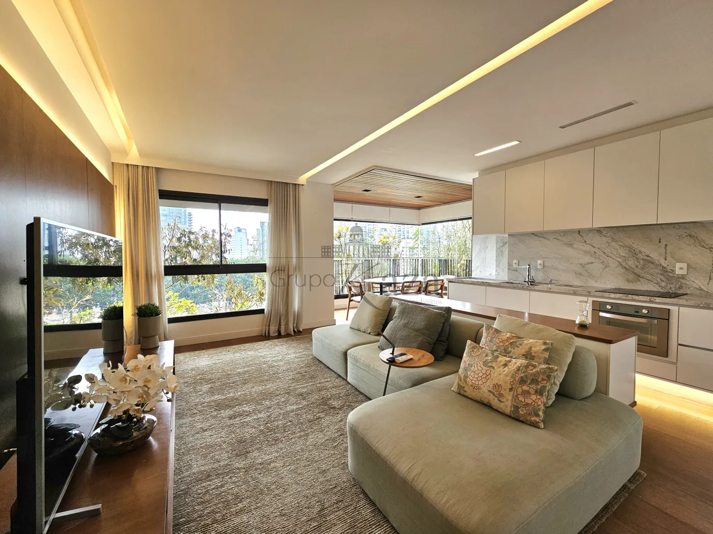 Foto 1 de Apartamento Padrão em Vila Olímpia, São Paulo - imagem 1 Foto 1 de Apartamento Padrão em Vila Olímpia, São Paulo - imagem 1