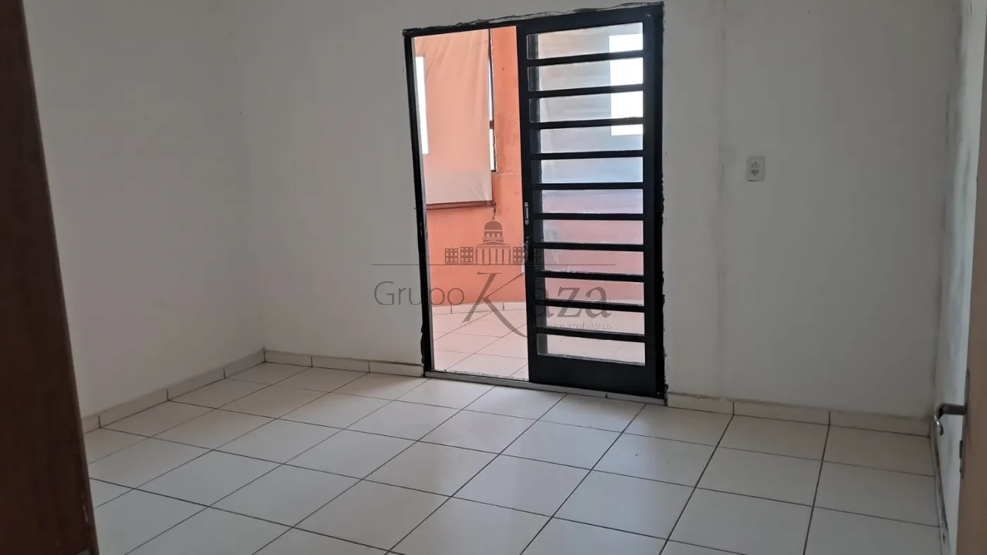 Foto 2 de Casa Kitnet em Conjunto Residencial Galo Branco, São José dos Campos - imagem 2 Foto 2 de Casa Kitnet em Conjunto Residencial Galo Branco, São José dos Campos - imagem 2