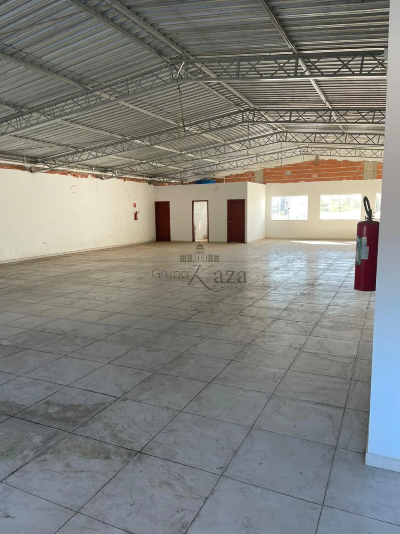 Foto 1 de Comercial Salão em Putim, São José dos Campos - imagem 1 Foto 1 de Comercial Salão em Putim, São José dos Campos - imagem 1