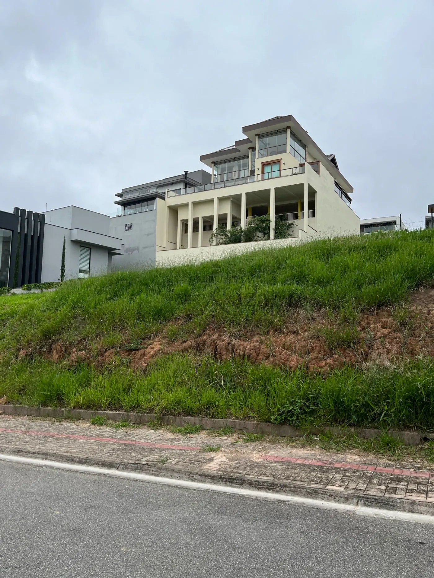 Foto 1 de Terreno Condomínio em Condomínio Residencial Jaguary, São José dos Campos - imagem 1 Foto 1 de Terreno Condomínio em Condomínio Residencial Jaguary, São José dos Campos - imagem 1