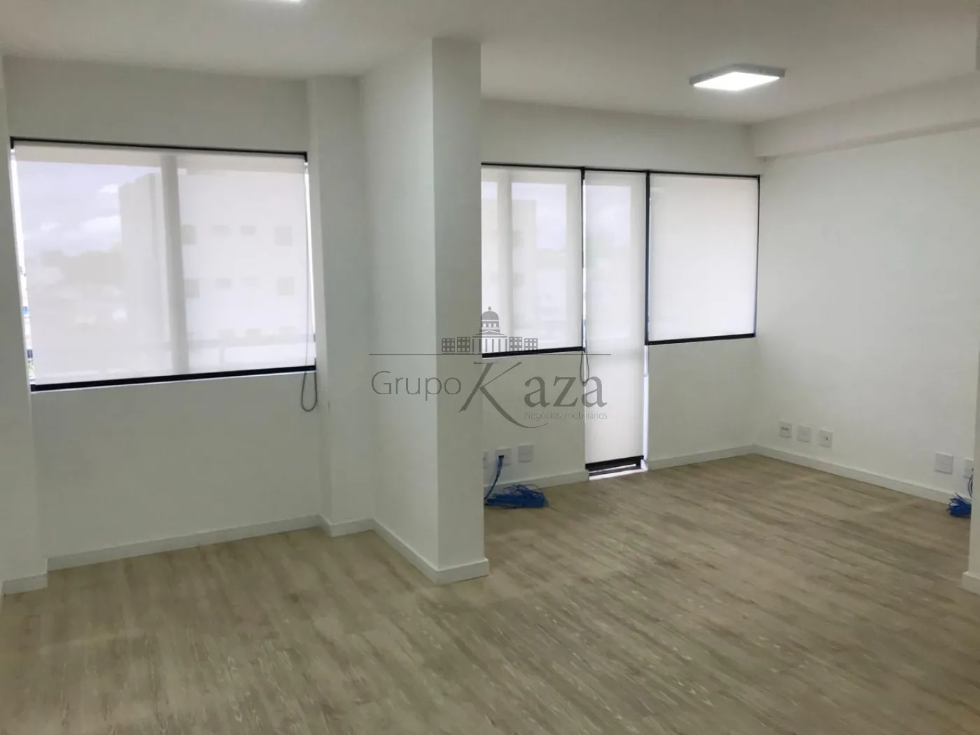 Foto 2 de Comercial Sala Condomínio em Centro, São José dos Campos - imagem 2 Foto 2 de Comercial Sala Condomínio em Centro, São José dos Campos - imagem 2