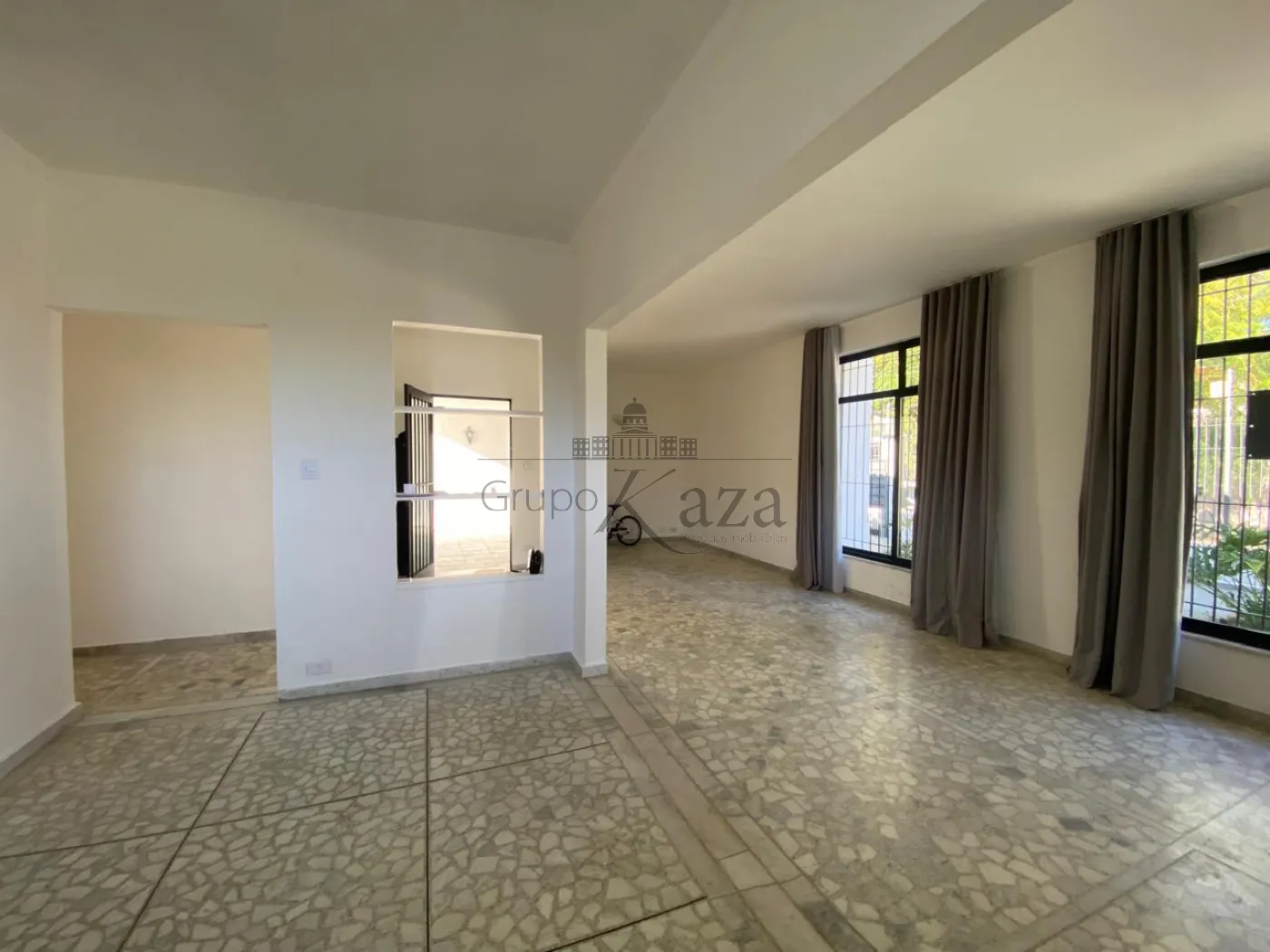 Foto 2 de Comercial Casa em Jardim Esplanada II, São José dos Campos - imagem 2 Foto 2 de Comercial Casa em Jardim Esplanada II, São José dos Campos - imagem 2