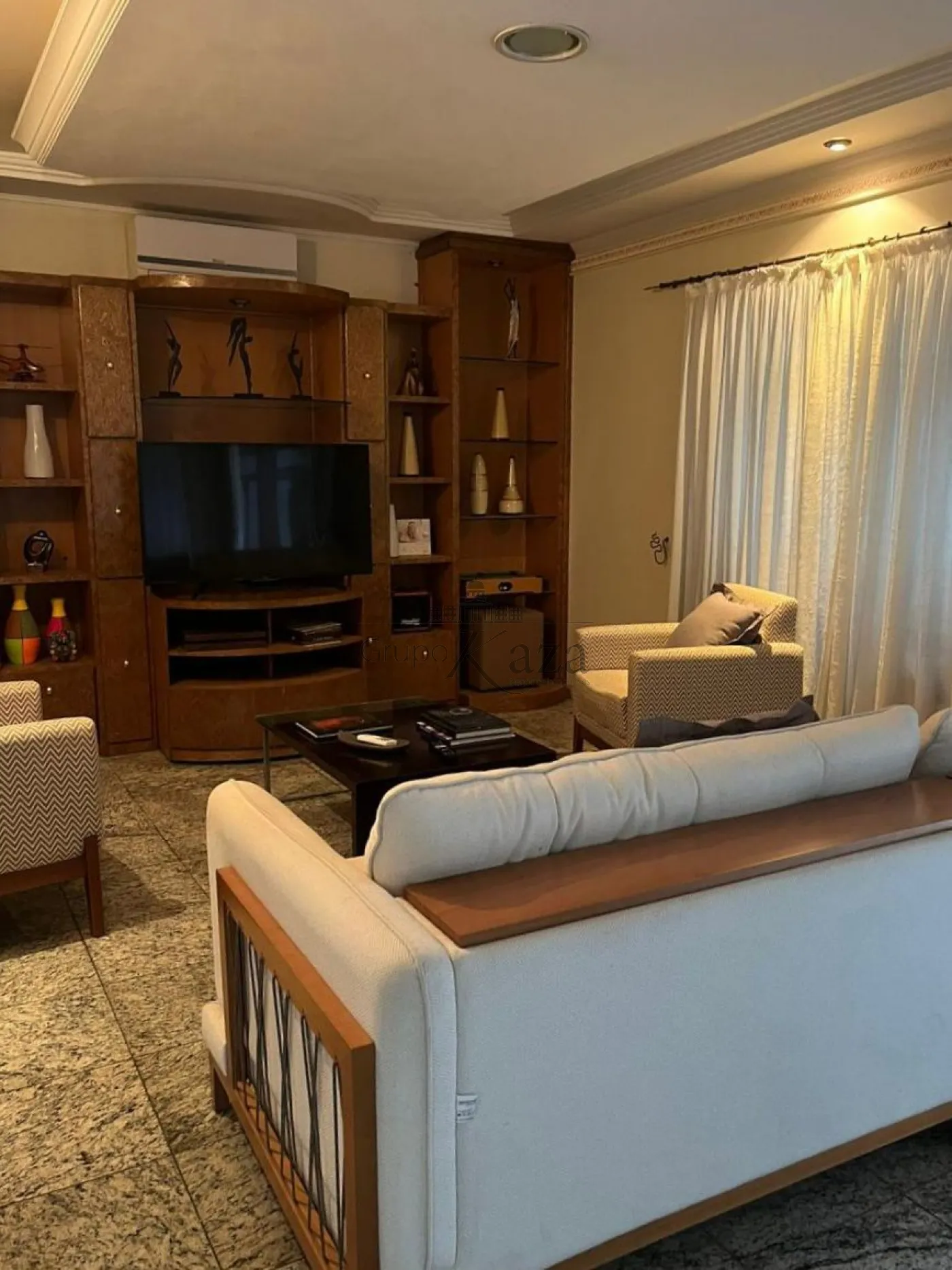 Foto 4 de Casa Sobrado em Jardim Alvorada, São José dos Campos - imagem 4