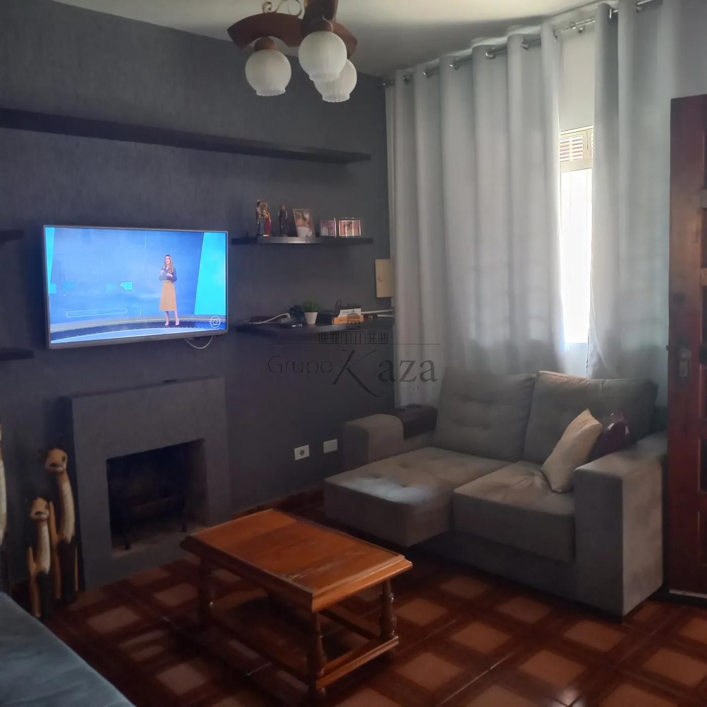 Foto 1 de Casa Padrão em Jardim São Luiz, Jacareí - imagem 1 Foto 1 de Casa Padrão em Jardim São Luiz, Jacareí - imagem 1