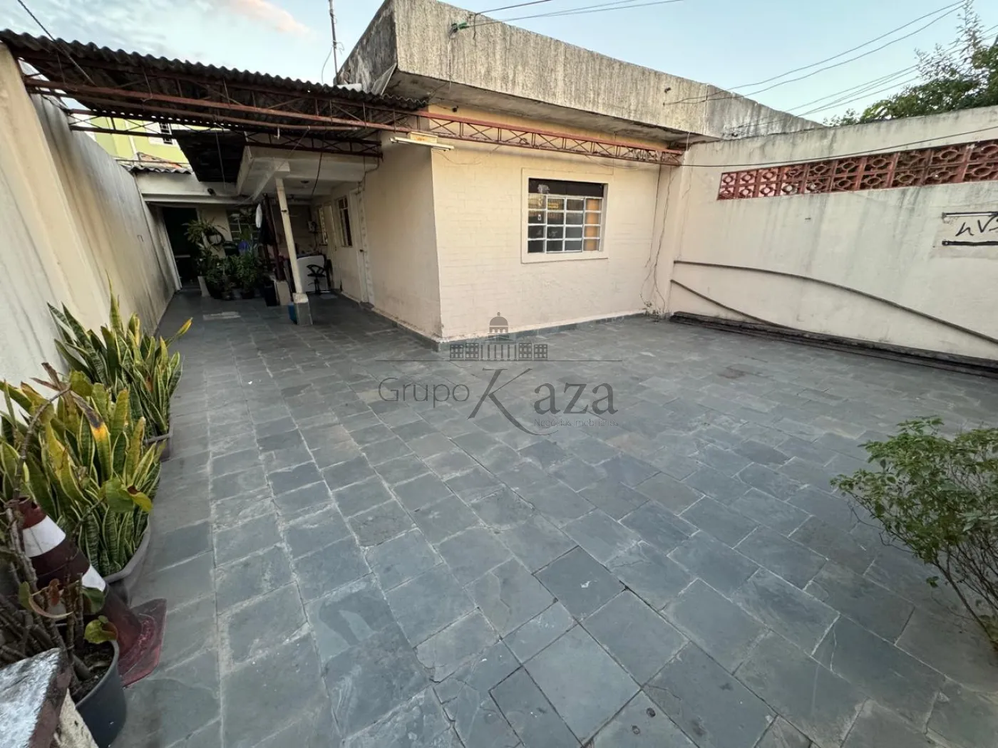 Foto 12 de Casa Padrão em Jardim Oriente, São José dos Campos - imagem 12