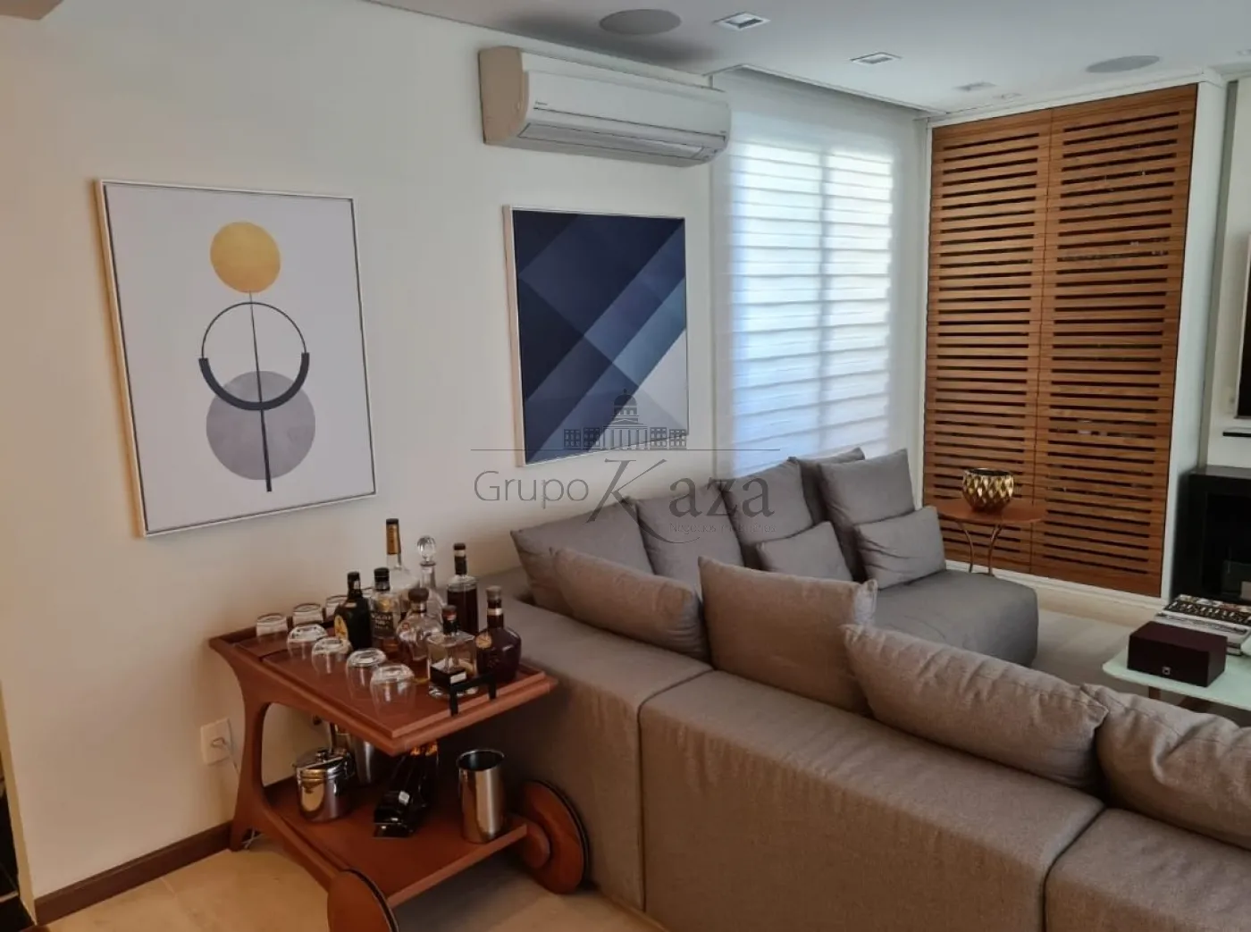 Foto 2 de Apartamento Duplex em Vila Nova Conceição, São Paulo - imagem 2 Foto 2 de Apartamento Duplex em Vila Nova Conceição, São Paulo - imagem 2