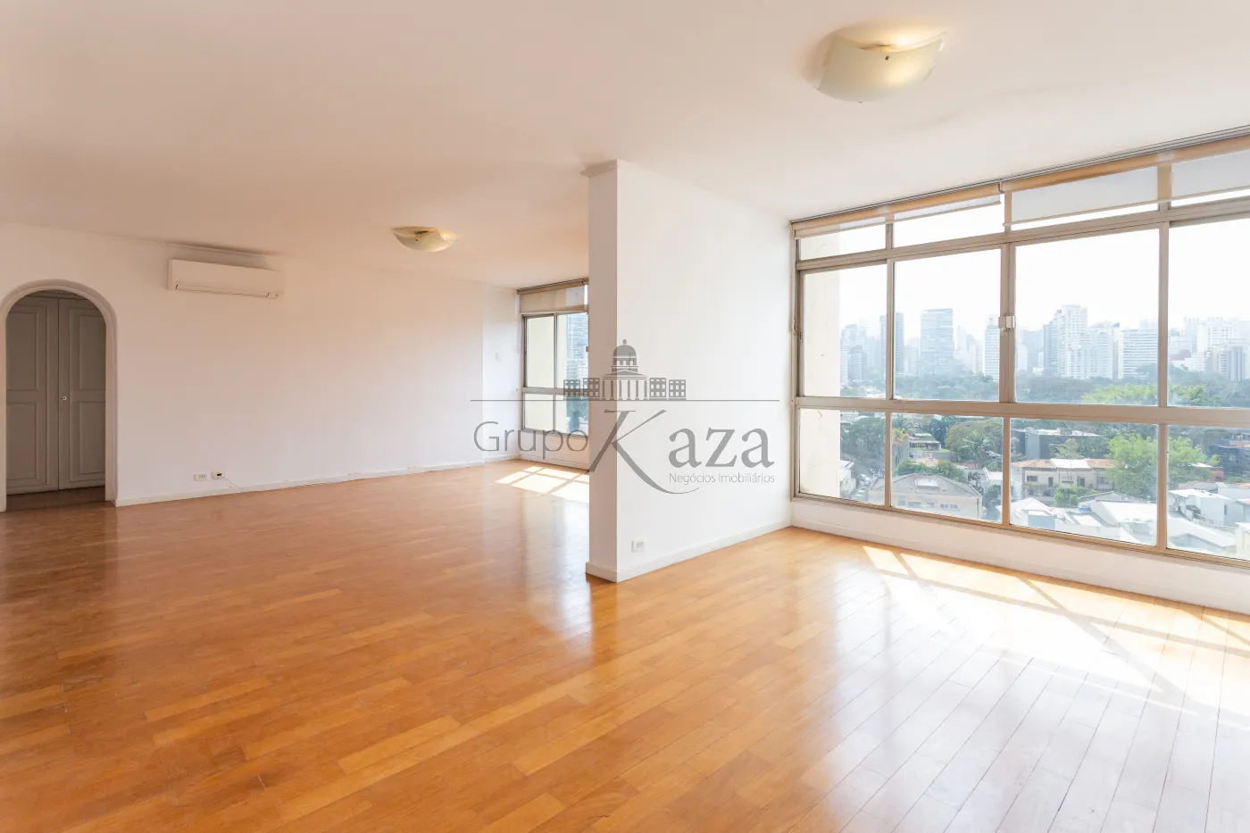 Foto 2 de Apartamento Padrão em Jardim Paulistano, São Paulo - imagem 2 Foto 2 de Apartamento Padrão em Jardim Paulistano, São Paulo - imagem 2