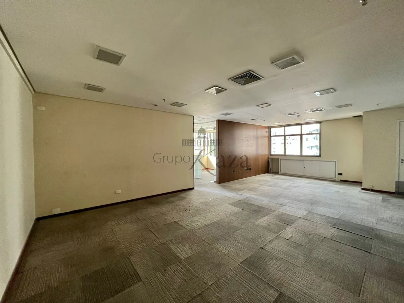 Foto 1 de Comercial Conjunto Comercial em Vila Olímpia, São Paulo - imagem 1 Foto 1 de Comercial Conjunto Comercial em Vila Olímpia, São Paulo - imagem 1