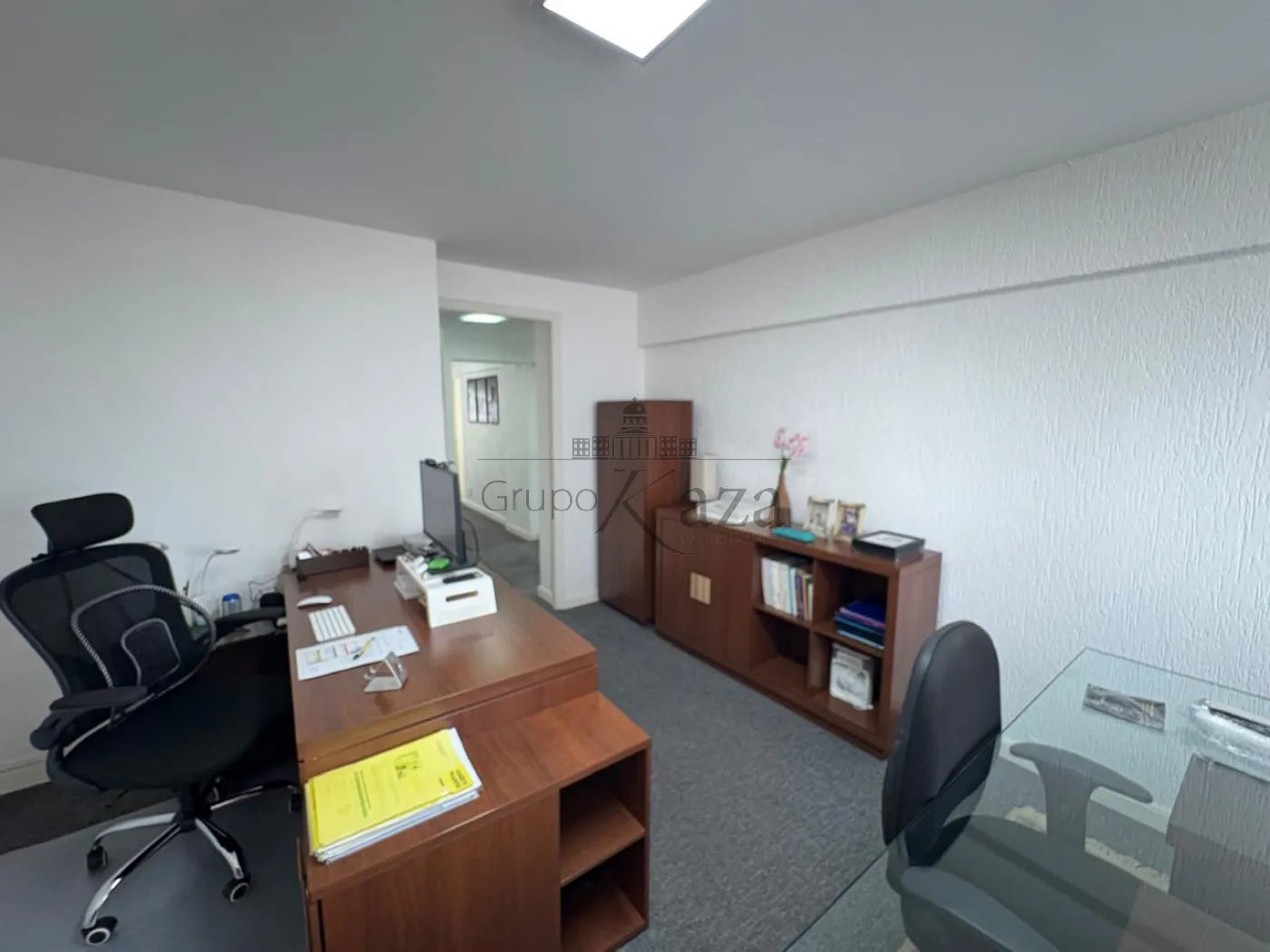 Foto 1 de Comercial Conjunto Comercial em Vila Mariana, São Paulo - imagem 1 Foto 1 de Comercial Conjunto Comercial em Vila Mariana, São Paulo - imagem 1