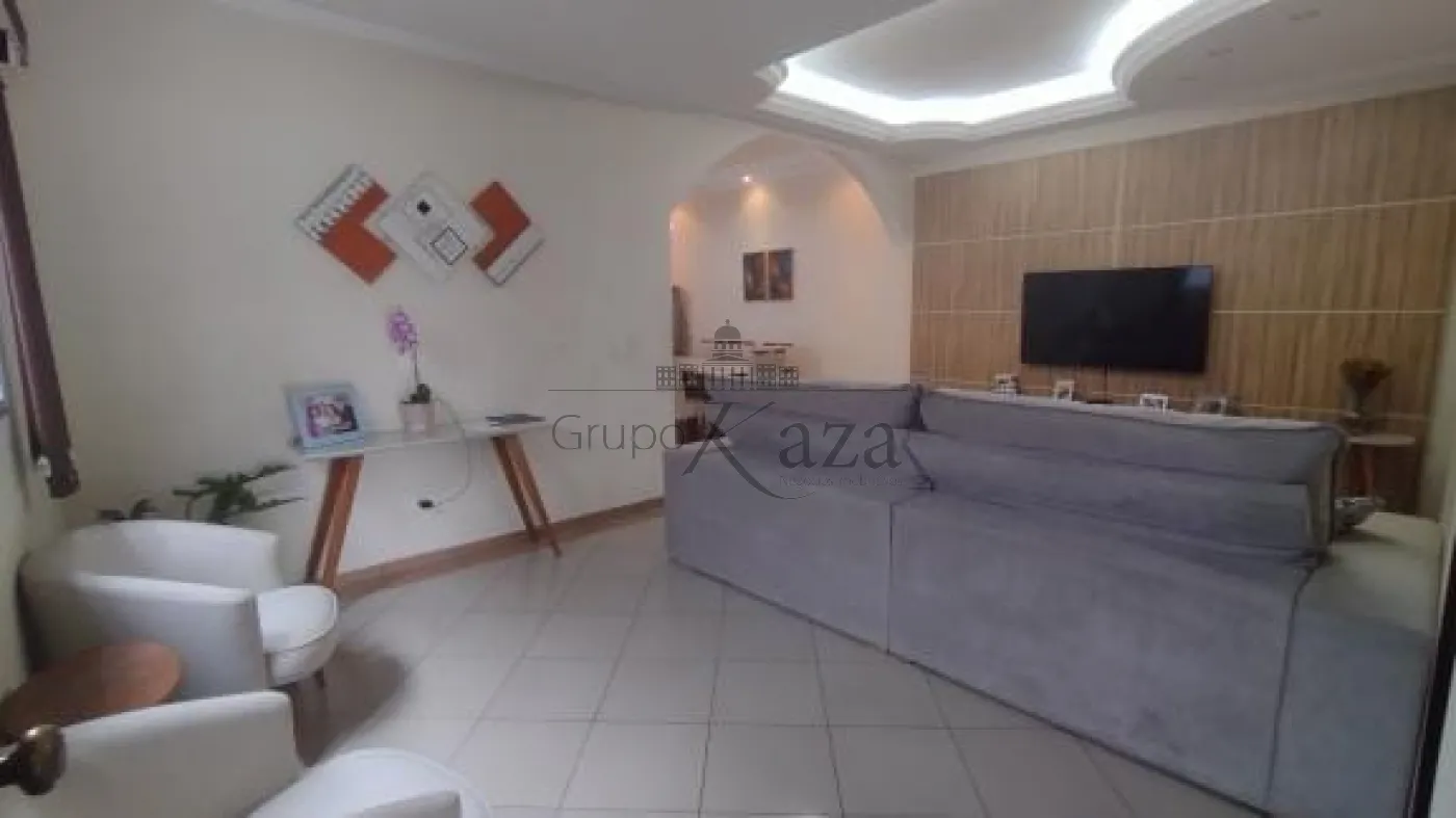 Foto 2 de Casa Térrea em Residencial Bosque dos Ipês, São José dos Campos - imagem 2 Foto 2 de Casa Térrea em Residencial Bosque dos Ipês, São José dos Campos - imagem 2