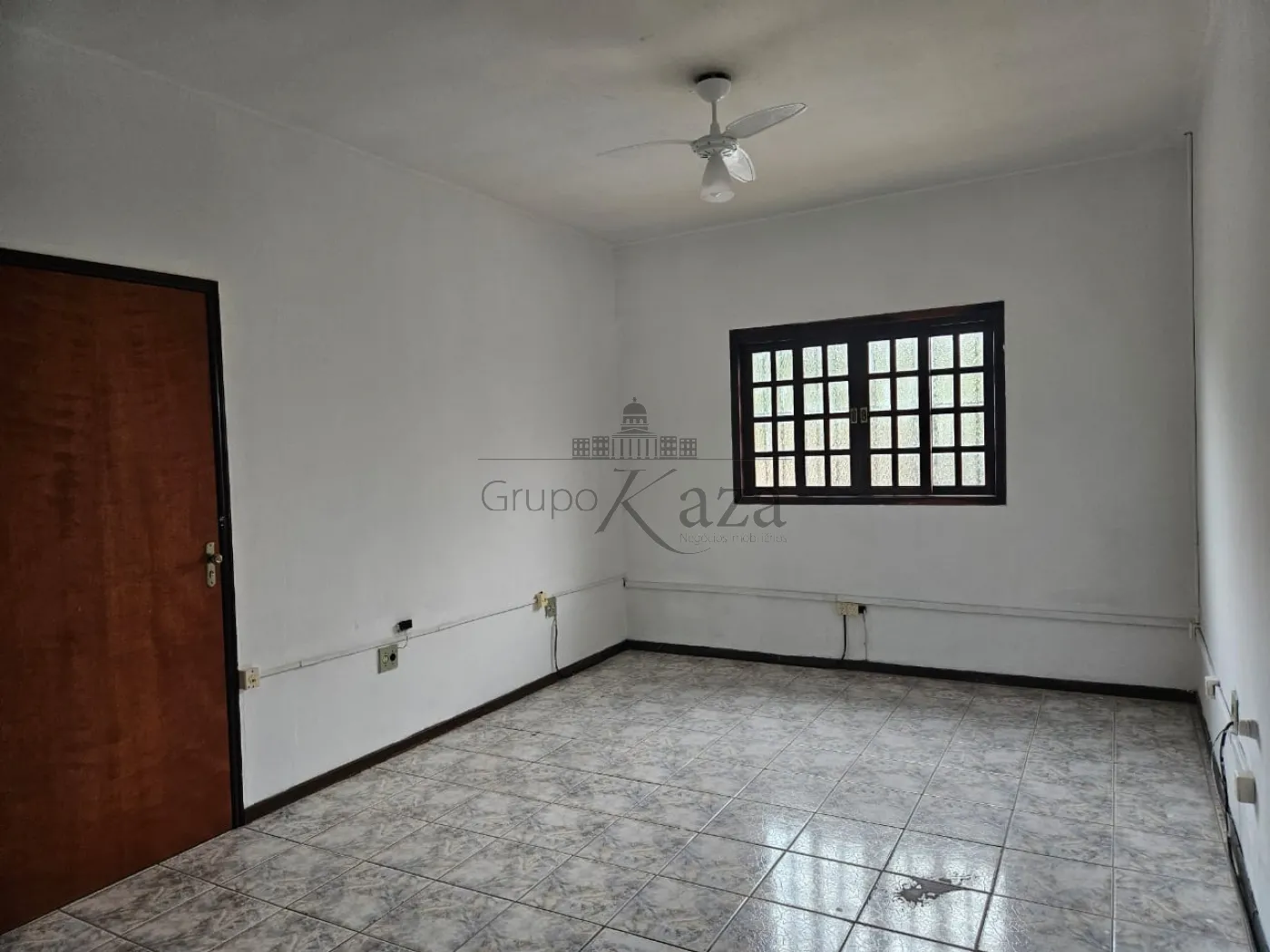 Foto 1 de Comercial Sala em Bosque dos Eucaliptos, São José dos Campos - imagem 1 Foto 1 de Comercial Sala em Bosque dos Eucaliptos, São José dos Campos - imagem 1