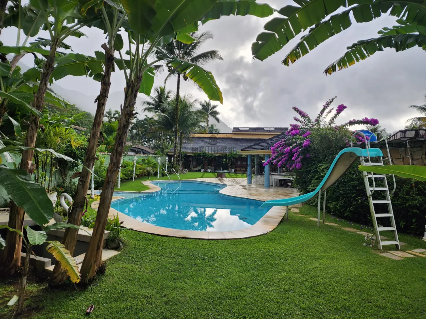 Foto 3 de Casa Sobrado em Pereque Açu, Ubatuba - imagem 3 Foto 3 de Casa Sobrado em Pereque Açu, Ubatuba - imagem 3