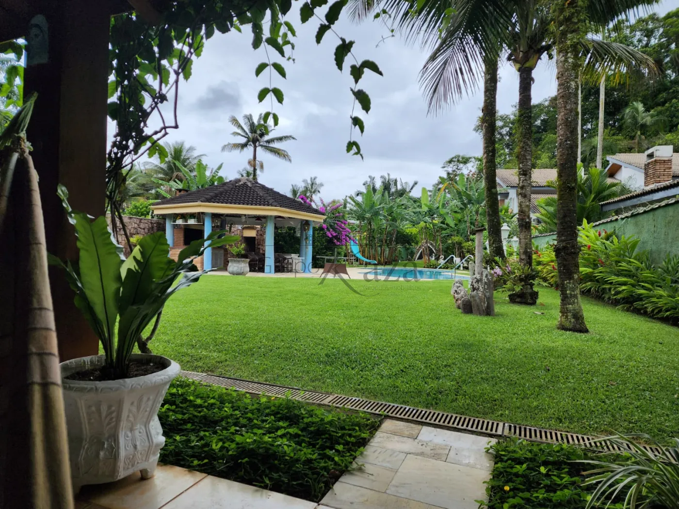 Foto 1 de Casa Sobrado em Pereque Açu, Ubatuba - imagem 1 Foto 1 de Casa Sobrado em Pereque Açu, Ubatuba - imagem 1