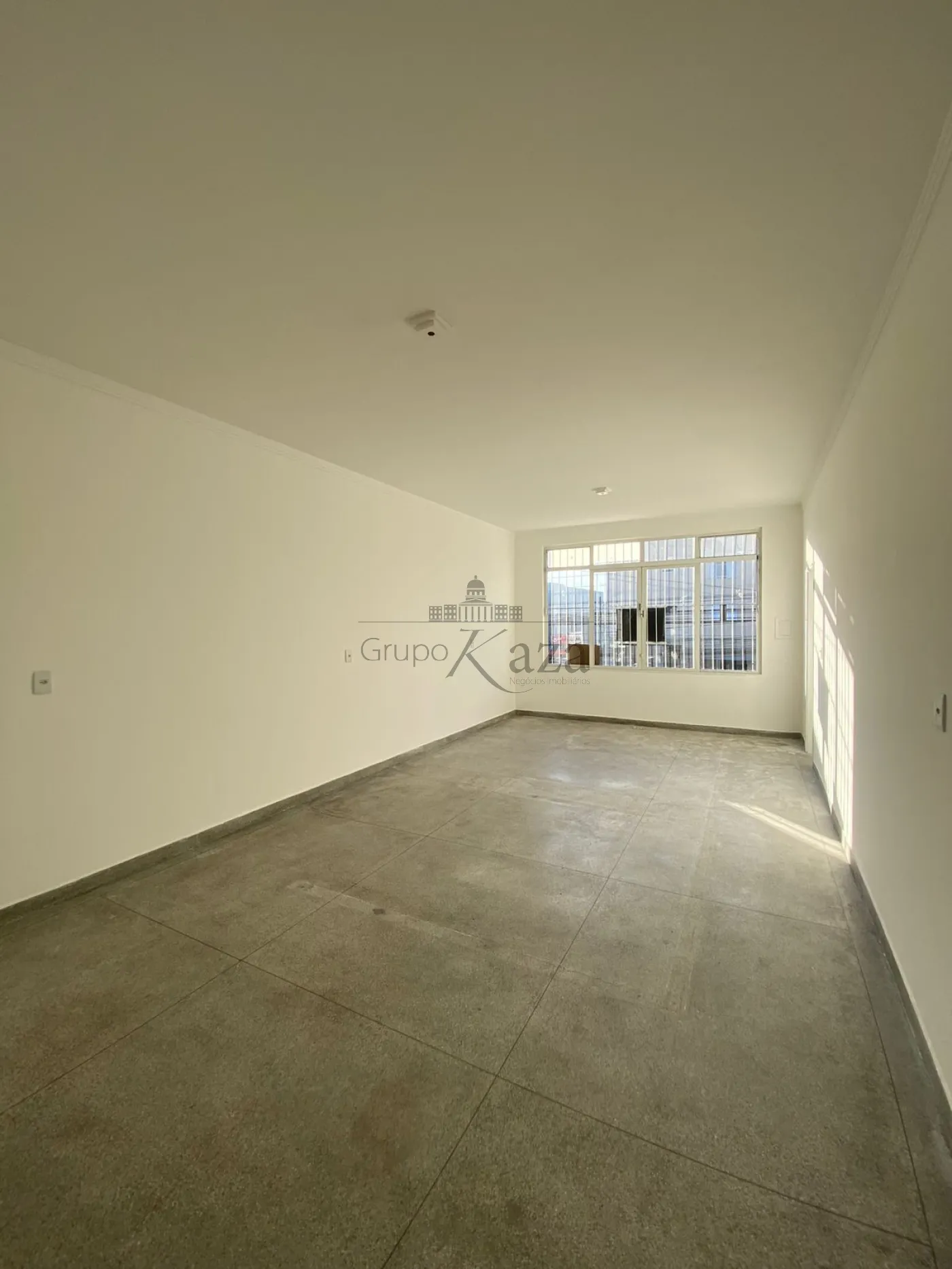 Foto 1 de Comercial Sobreloja em Jardim Ismênia, São José dos Campos - imagem 1 Foto 1 de Comercial Sobreloja em Jardim Ismênia, São José dos Campos - imagem 1