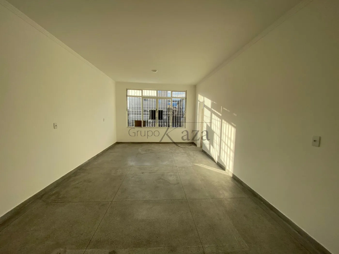 Foto 2 de Comercial Sobreloja em Jardim Ismênia, São José dos Campos - imagem 2 Foto 2 de Comercial Sobreloja em Jardim Ismênia, São José dos Campos - imagem 2