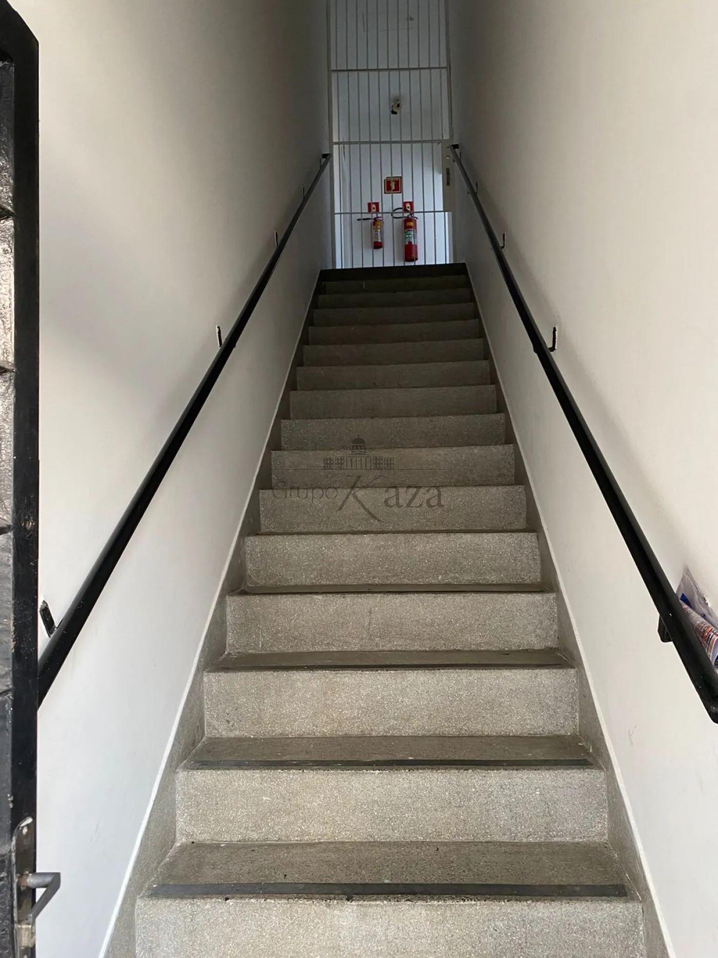 Foto 5 de Comercial Sobreloja em Jardim Ismênia, São José dos Campos - imagem 5