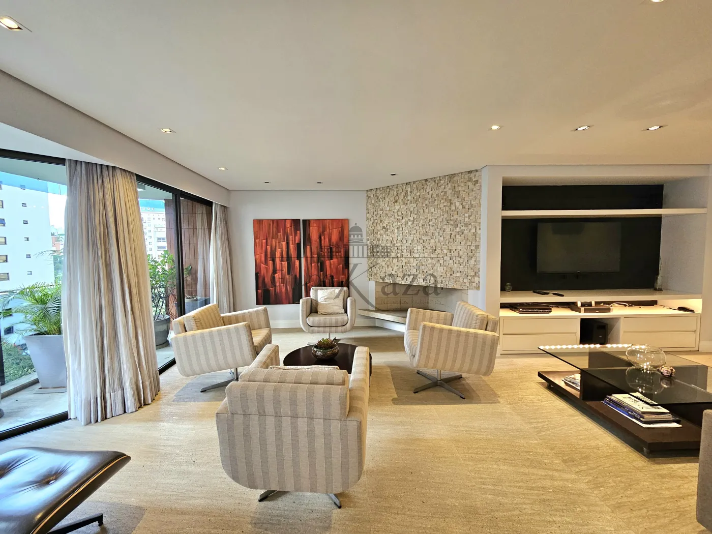 Foto 1 de Apartamento Padrão em Itaim Bibi, São Paulo - imagem 1 Foto 1 de Apartamento Padrão em Itaim Bibi, São Paulo - imagem 1