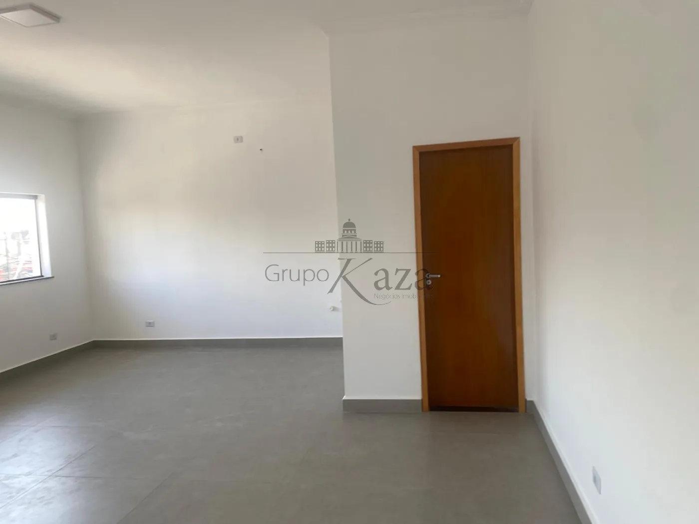 Foto 2 de Comercial Sobreloja em Jardim das Indústrias, São José dos Campos - imagem 2 Foto 2 de Comercial Sobreloja em Jardim das Indústrias, São José dos Campos - imagem 2