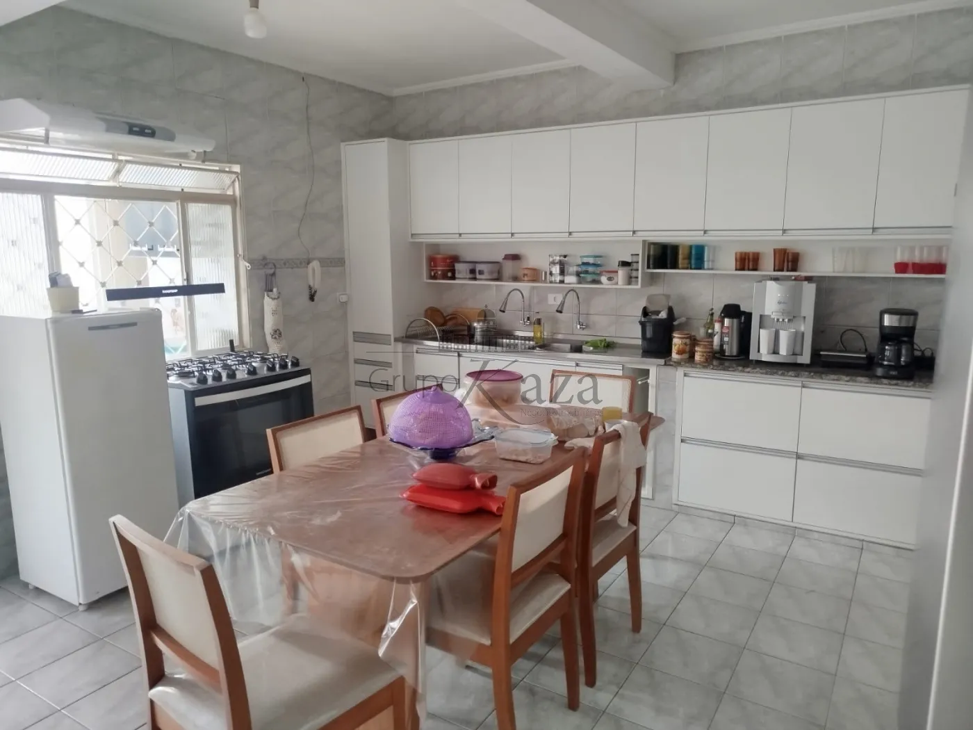 Foto 2 de Casa Edicula em Jardim Oriente, São José dos Campos - imagem 2 Foto 2 de Casa Edicula em Jardim Oriente, São José dos Campos - imagem 2