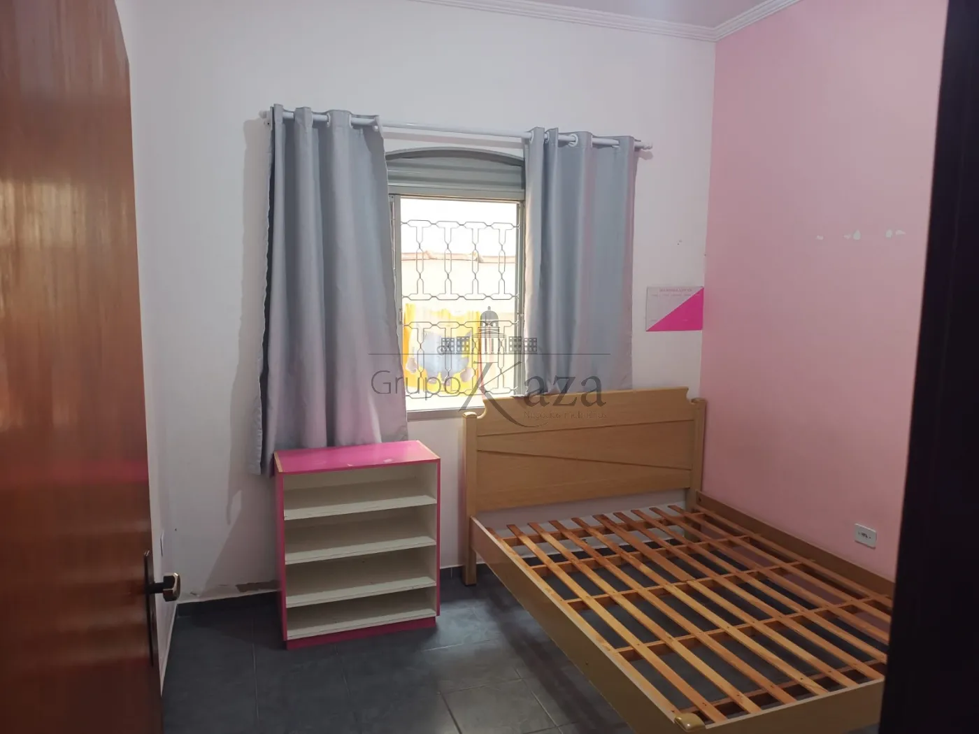 Foto 8 de Casa Padrão em Jardim Terras do Sul, São José dos Campos - imagem 8