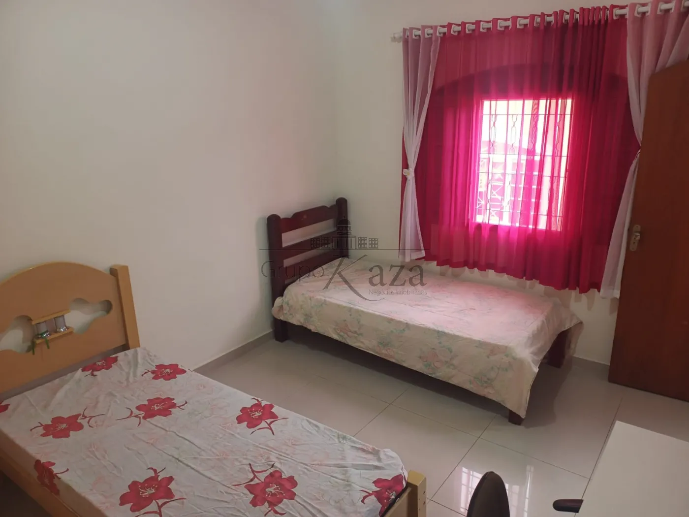 Foto 12 de Casa Padrão em Jardim Terras do Sul, São José dos Campos - imagem 12