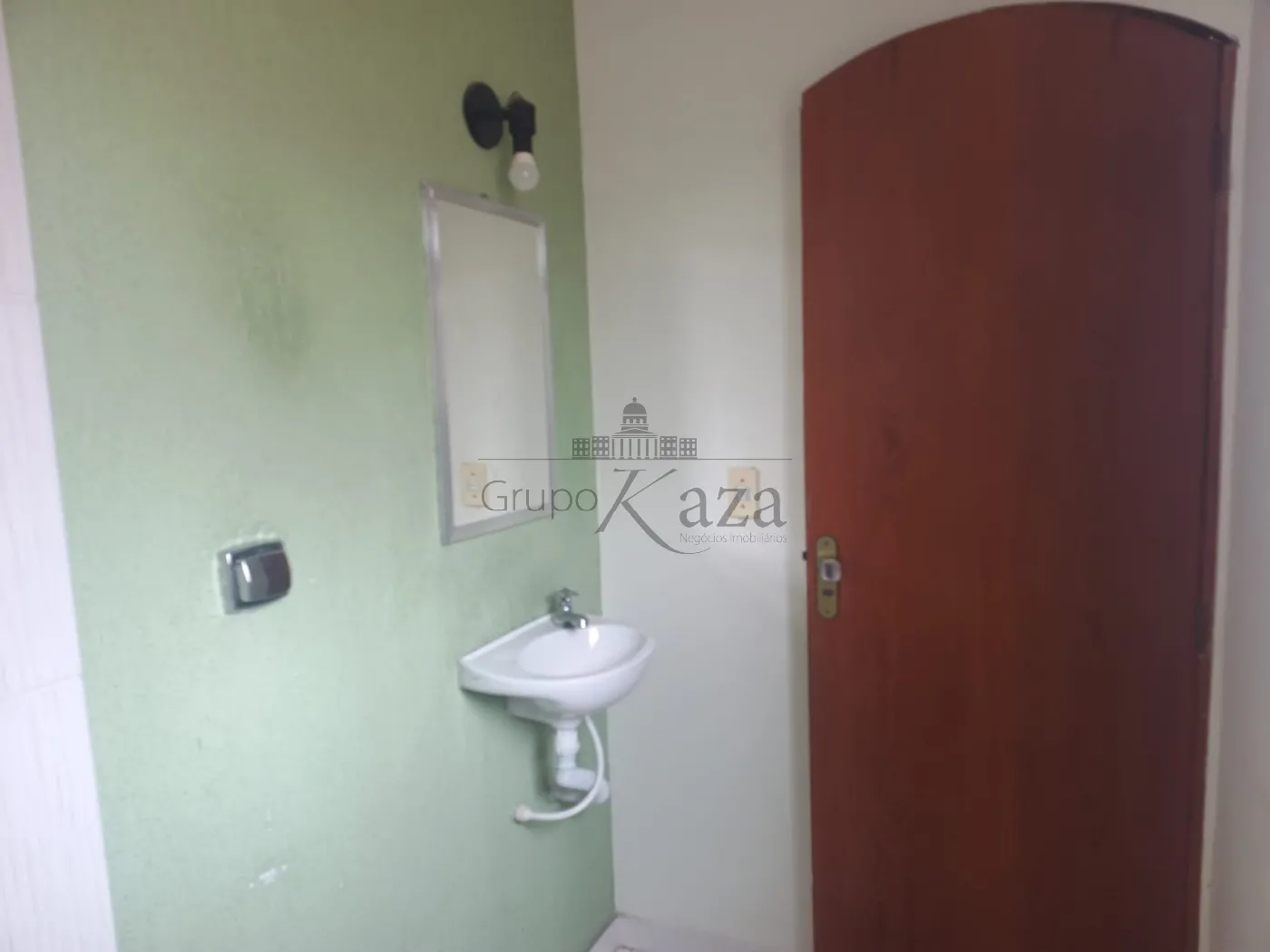 Foto 16 de Casa Padrão em Jardim Terras do Sul, São José dos Campos - imagem 16