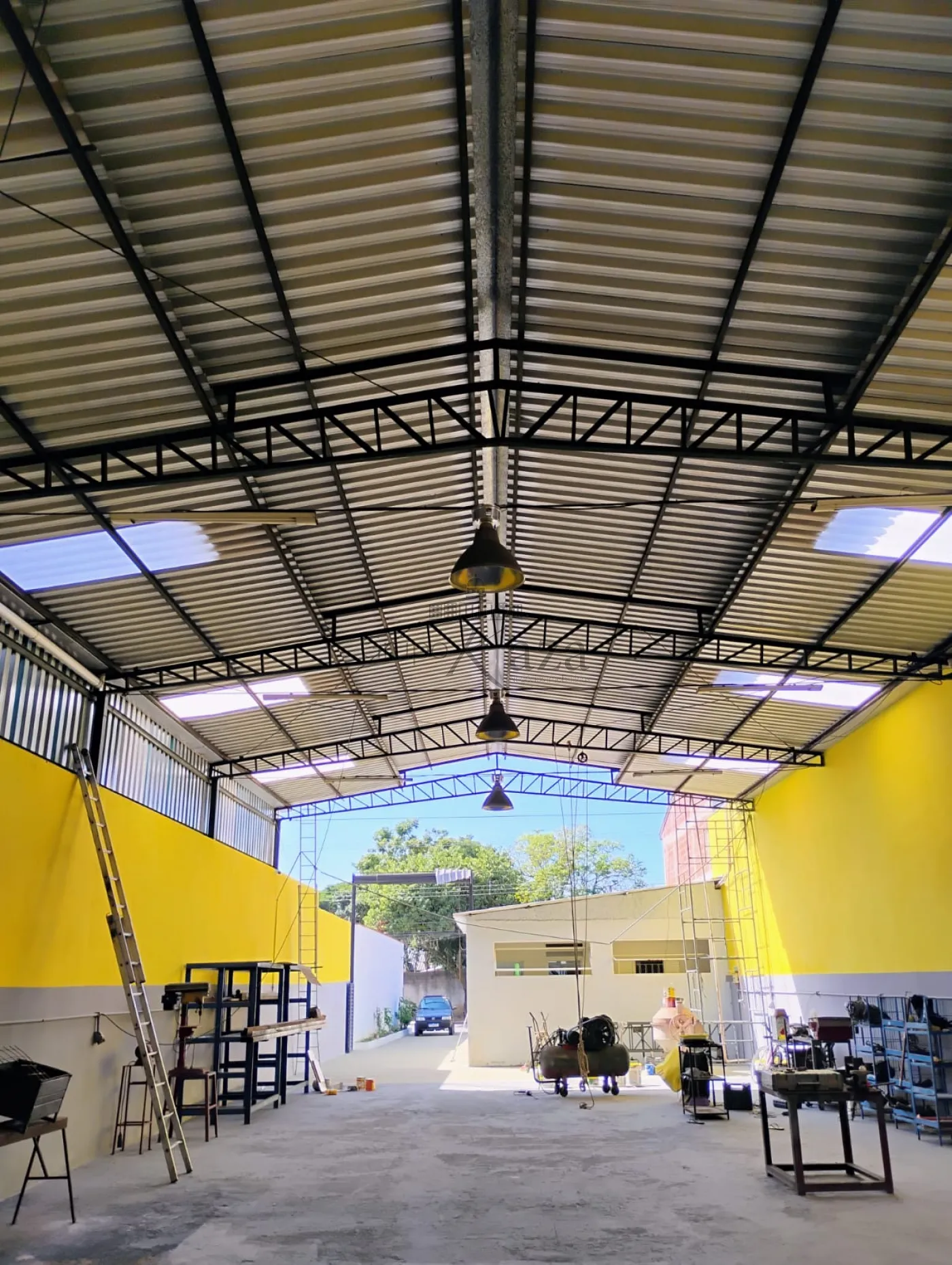 Foto 1 de Comercial Galpão em Jardim Imperial, São José dos Campos - imagem 1 Foto 1 de Comercial Galpão em Jardim Imperial, São José dos Campos - imagem 1