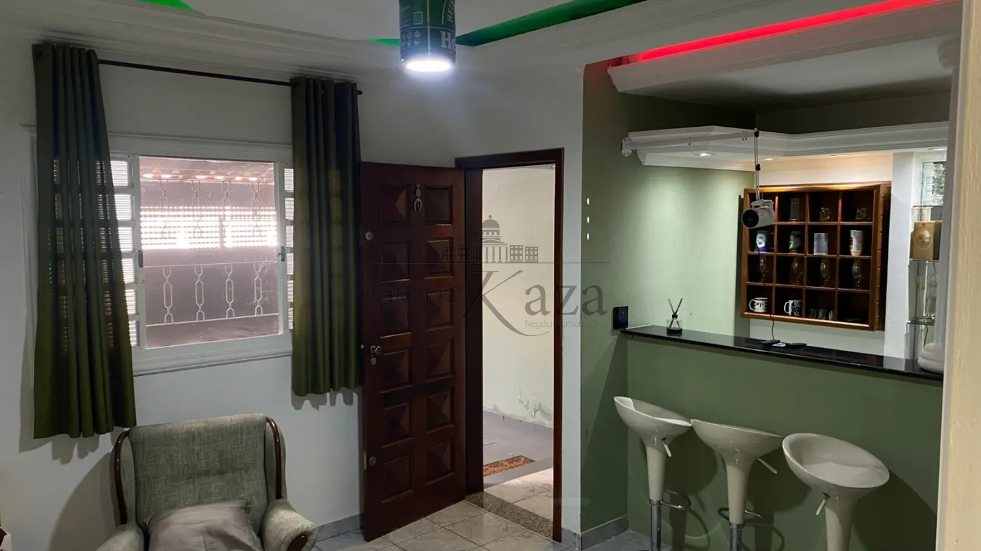 Foto 2 de Casa Padrão em Jardim Califórnia, Jacareí - imagem 2 Foto 2 de Casa Padrão em Jardim Califórnia, Jacareí - imagem 2