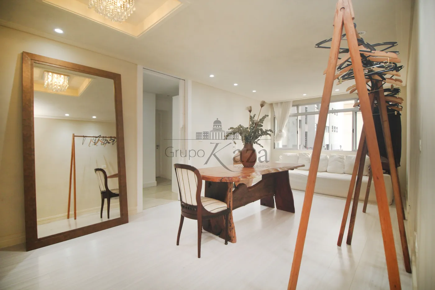 Foto 1 de Apartamento Padrão em Jardim América, São Paulo - imagem 1 Foto 1 de Apartamento Padrão em Jardim América, São Paulo - imagem 1