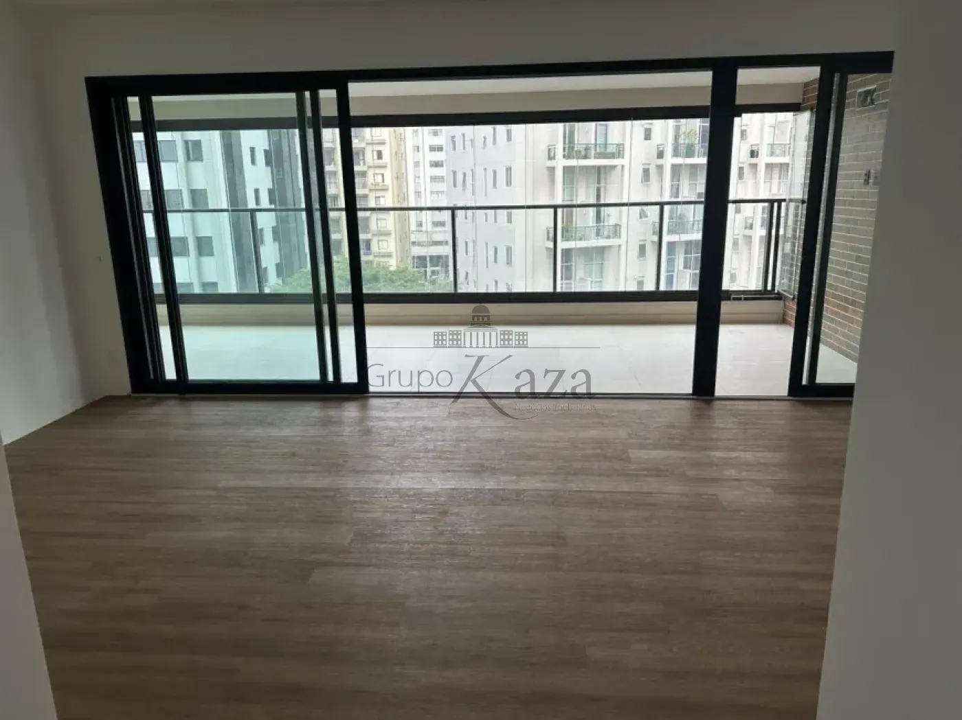 Foto 1 de Apartamento Padrão em Vila Mariana, São Paulo - imagem 1 Foto 1 de Apartamento Padrão em Vila Mariana, São Paulo - imagem 1