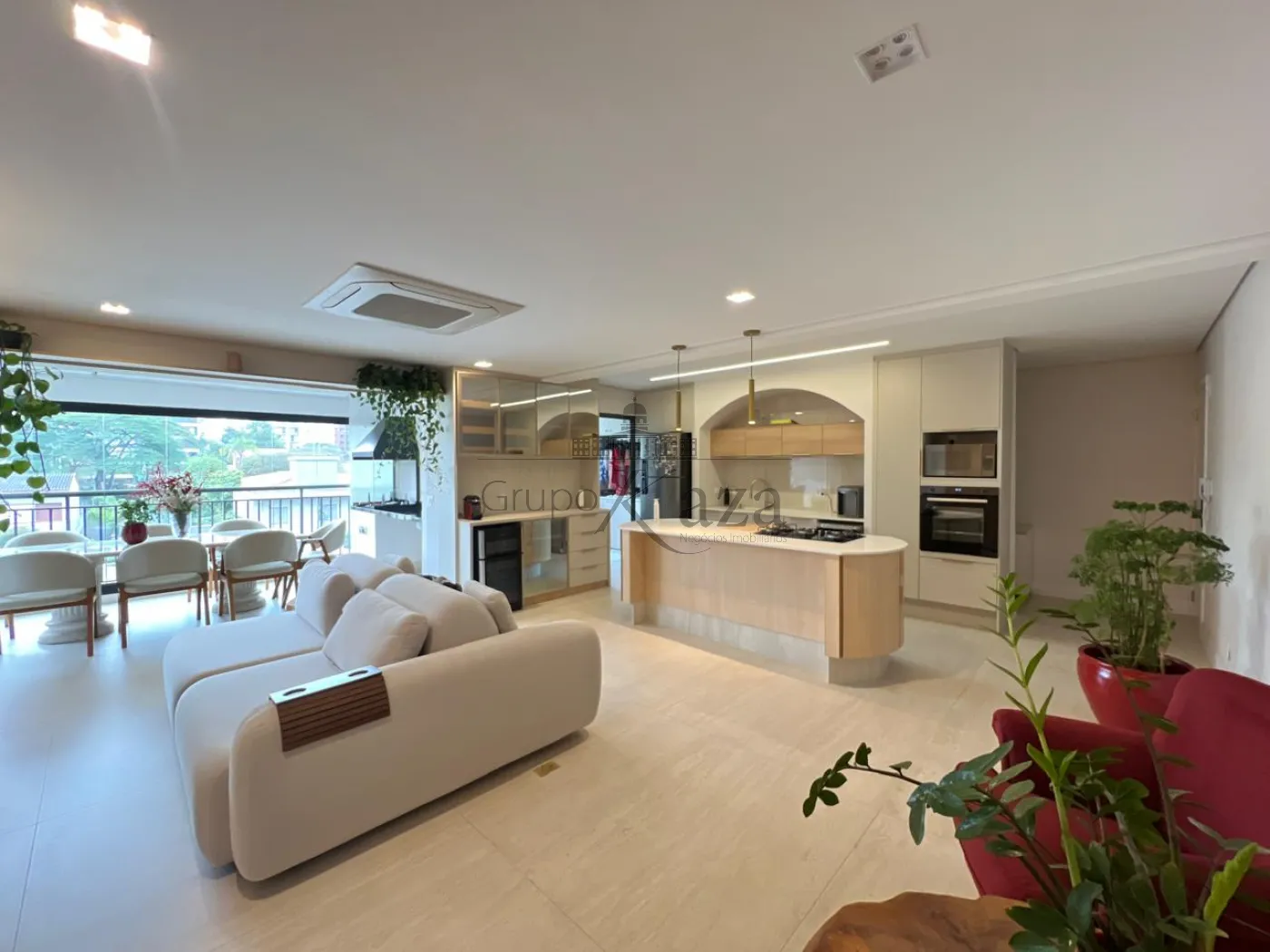 Foto 1 de Apartamento Padrão em Brooklin Paulista, São Paulo - imagem 1 Foto 1 de Apartamento Padrão em Brooklin Paulista, São Paulo - imagem 1