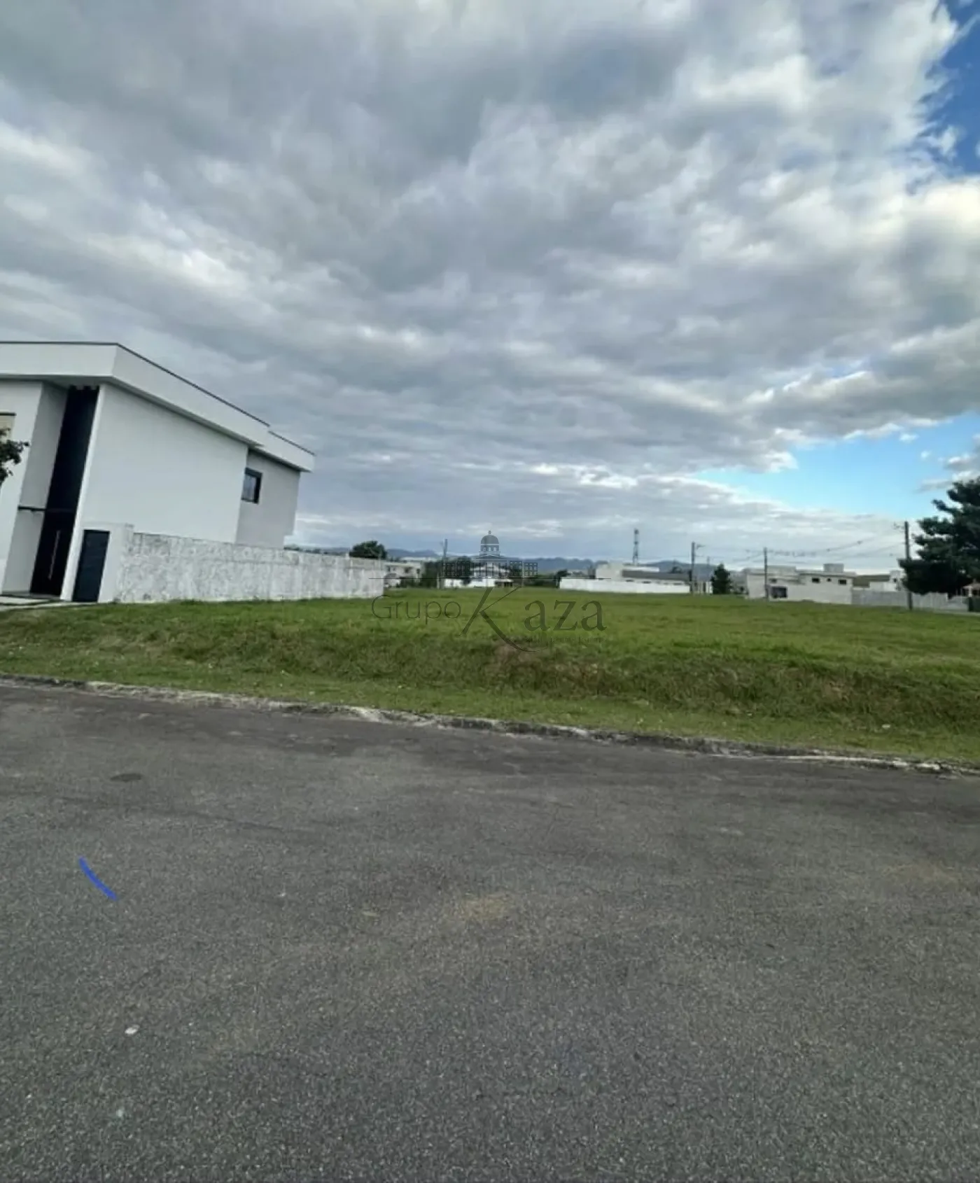 Foto 1 de Terreno Condomínio em Condomínio Bellavittá, Caçapava - imagem 1 Foto 1 de Terreno Condomínio em Condomínio Bellavittá, Caçapava - imagem 1