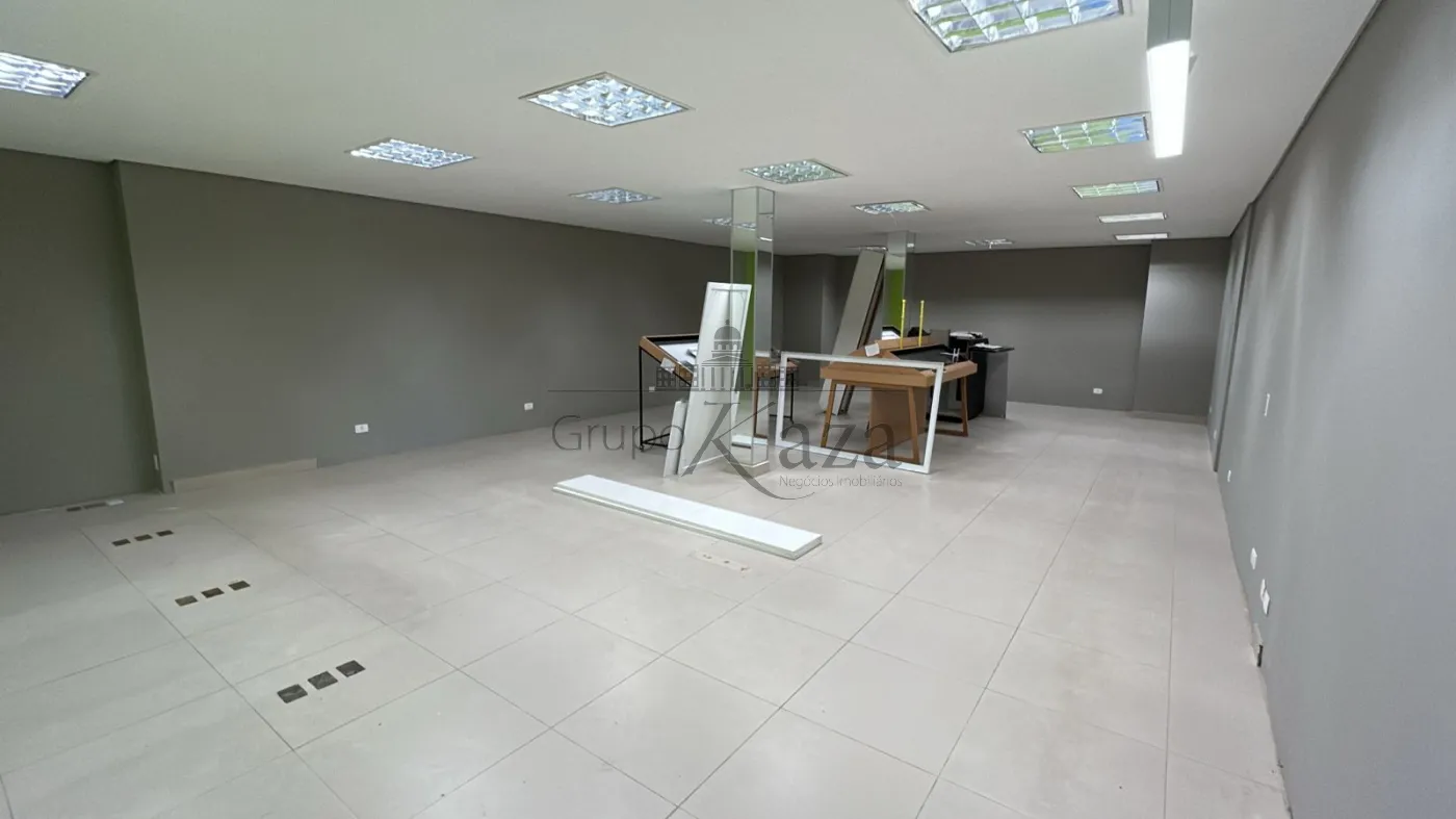 Foto 2 de Comercial Ponto Comercial em Centro, Jacareí - imagem 2 Foto 2 de Comercial Ponto Comercial em Centro, Jacareí - imagem 2