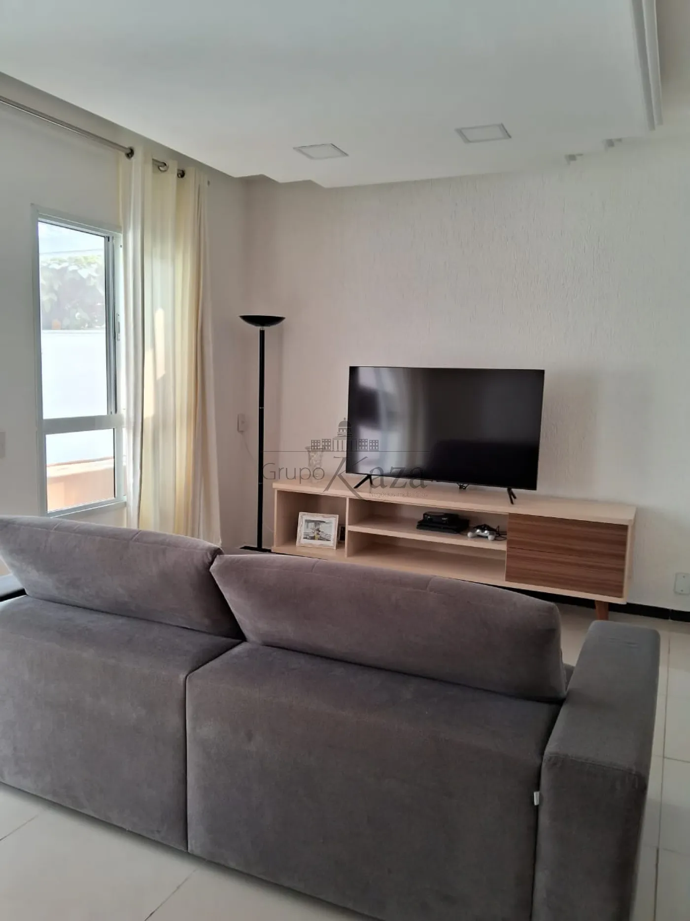 Foto 2 de Casa Condomínio em São João, Jacareí - imagem 2 Foto 2 de Casa Condomínio em São João, Jacareí - imagem 2