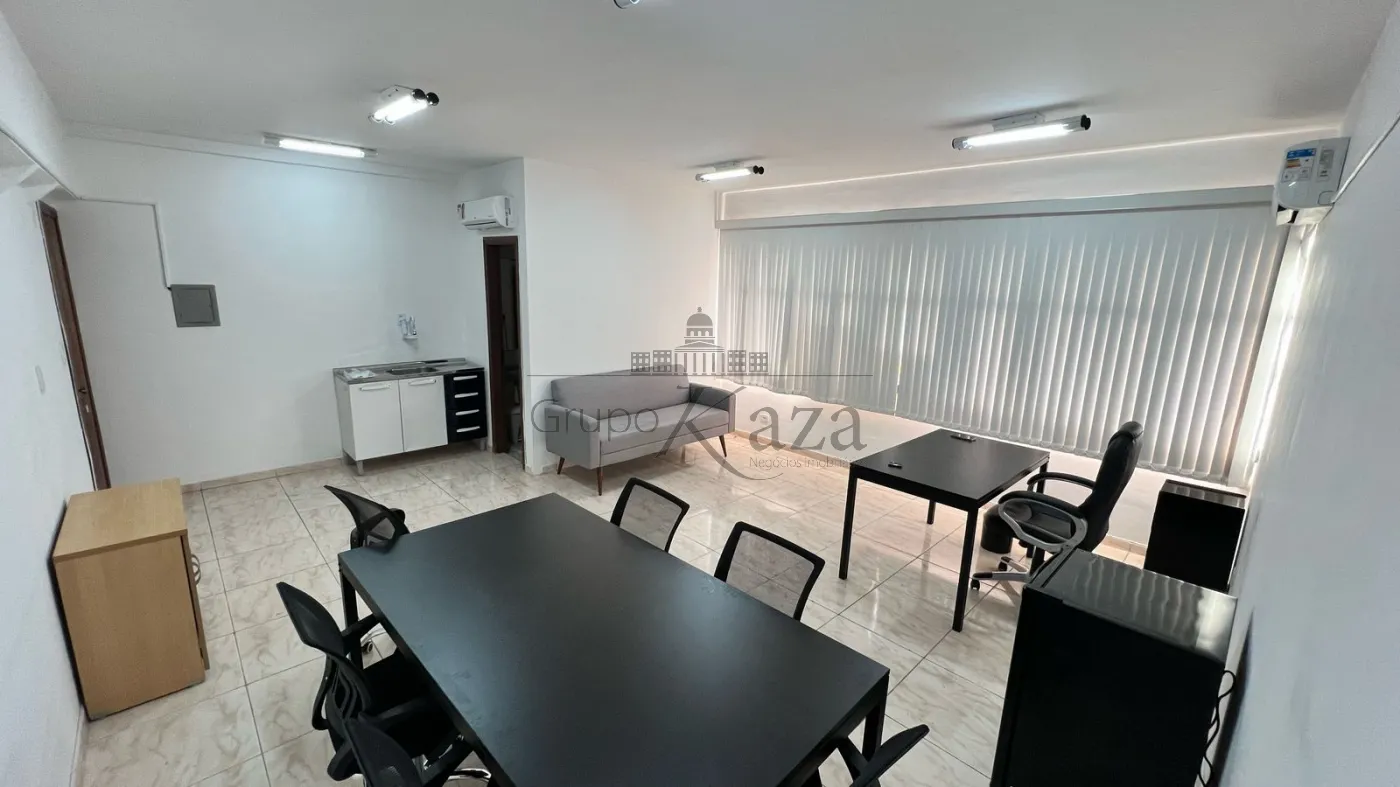 Foto 1 de Comercial Sala Condomínio em Centro, Jacareí - imagem 1 Foto 1 de Comercial Sala Condomínio em Centro, Jacareí - imagem 1