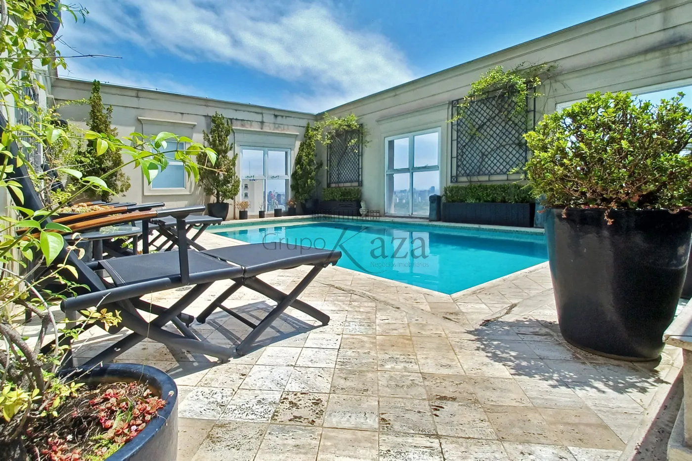 Foto 1 de Apartamento Cobertura Duplex em Jardim Paulista, São Paulo - imagem 1 Foto 1 de Apartamento Cobertura Duplex em Jardim Paulista, São Paulo - imagem 1