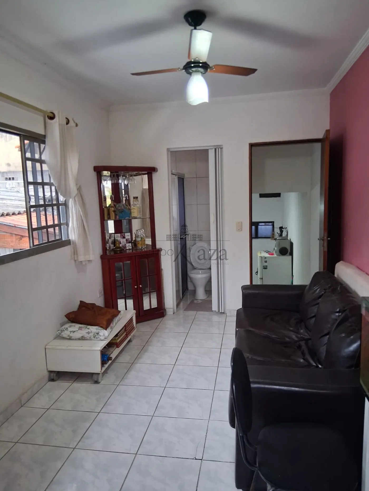 Foto 1 de Casa Sobrado em Jardim Santa Marina, Jacareí - imagem 1 Foto 1 de Casa Sobrado em Jardim Santa Marina, Jacareí - imagem 1