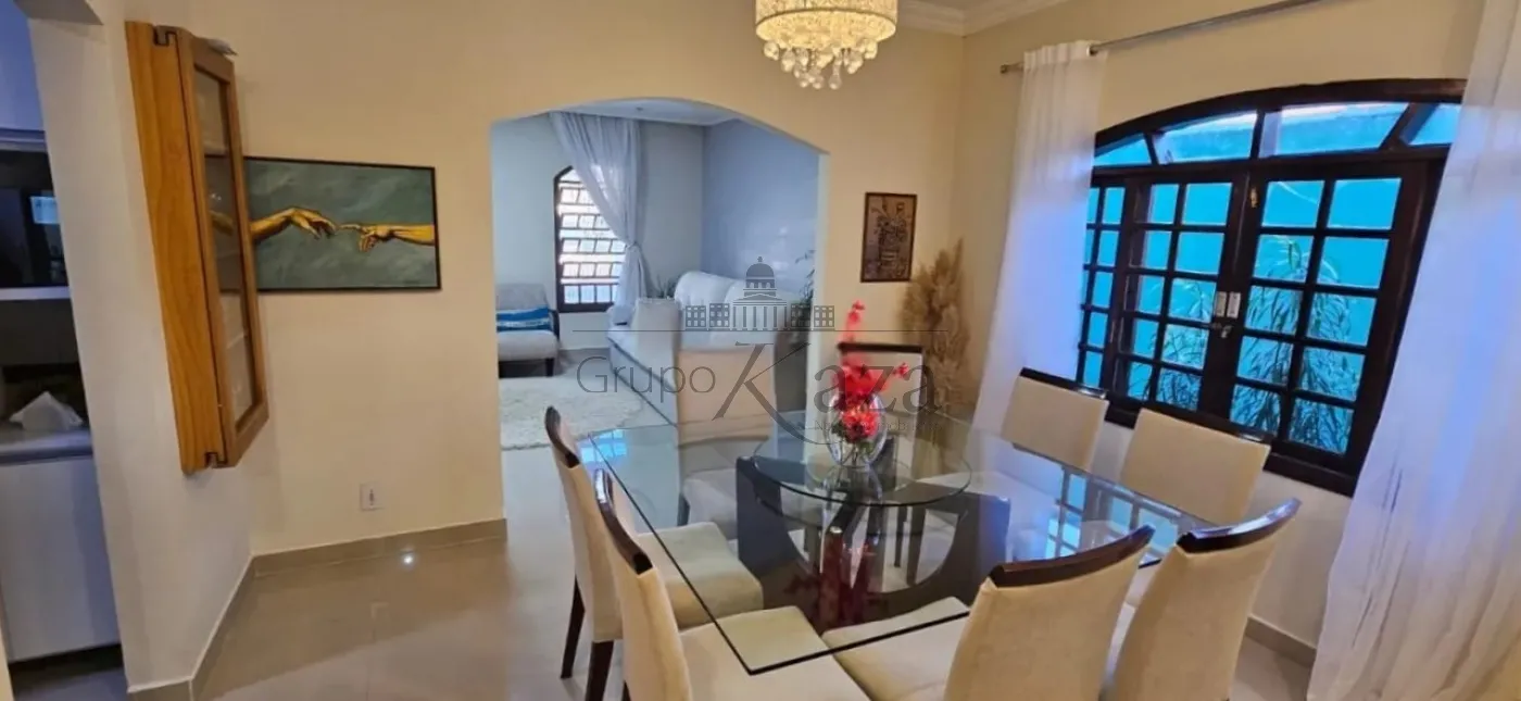 Foto 2 de Casa Padrão em Jardim Portugal, São José dos Campos - imagem 2 Foto 2 de Casa Padrão em Jardim Portugal, São José dos Campos - imagem 2