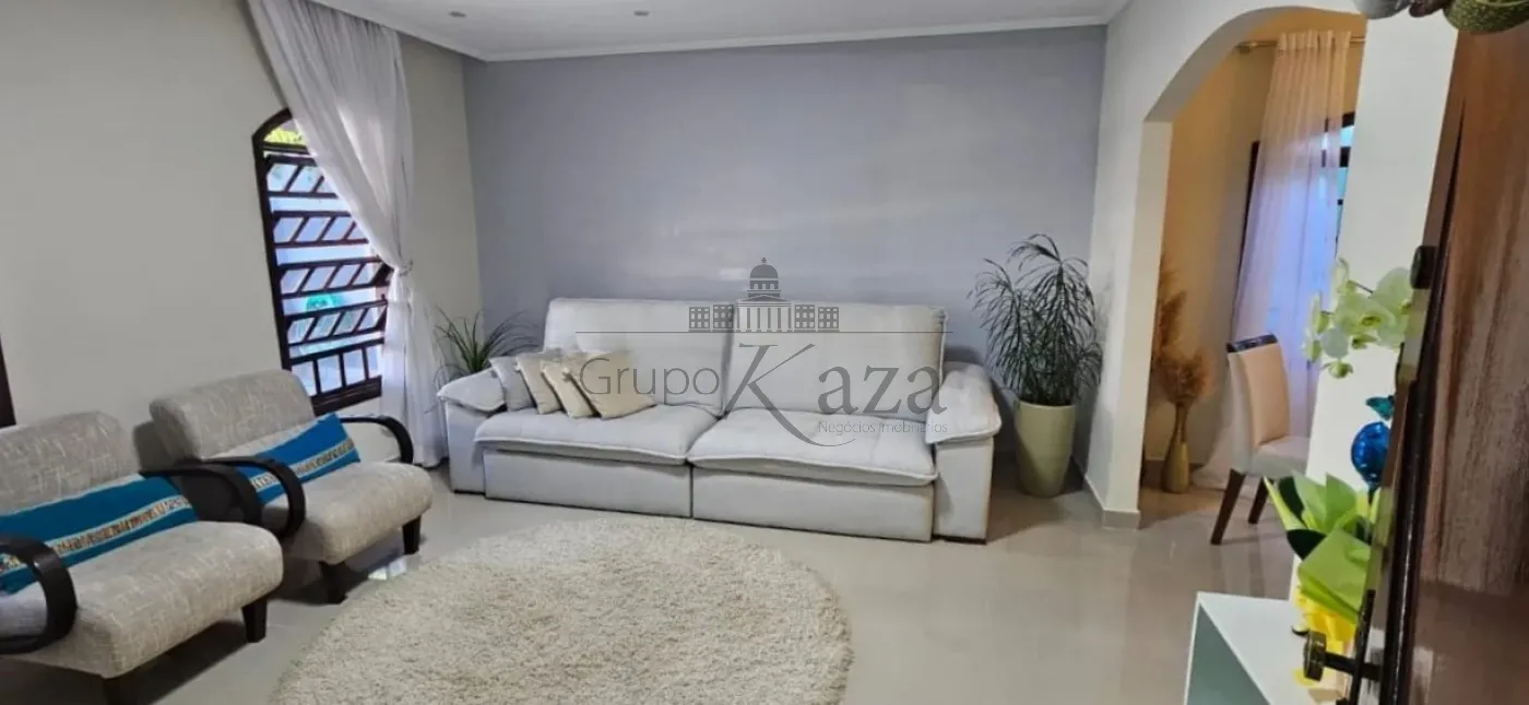 Foto 4 de Casa Padrão em Jardim Portugal, São José dos Campos - imagem 4