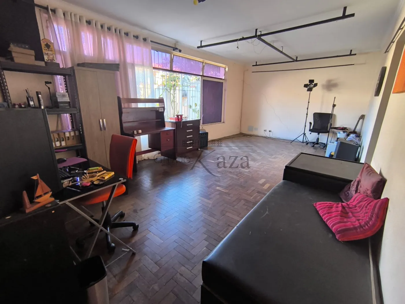 Foto 1 de Casa Térrea em Jardim das Indústrias, São José dos Campos - imagem 1 Foto 1 de Casa Térrea em Jardim das Indústrias, São José dos Campos - imagem 1