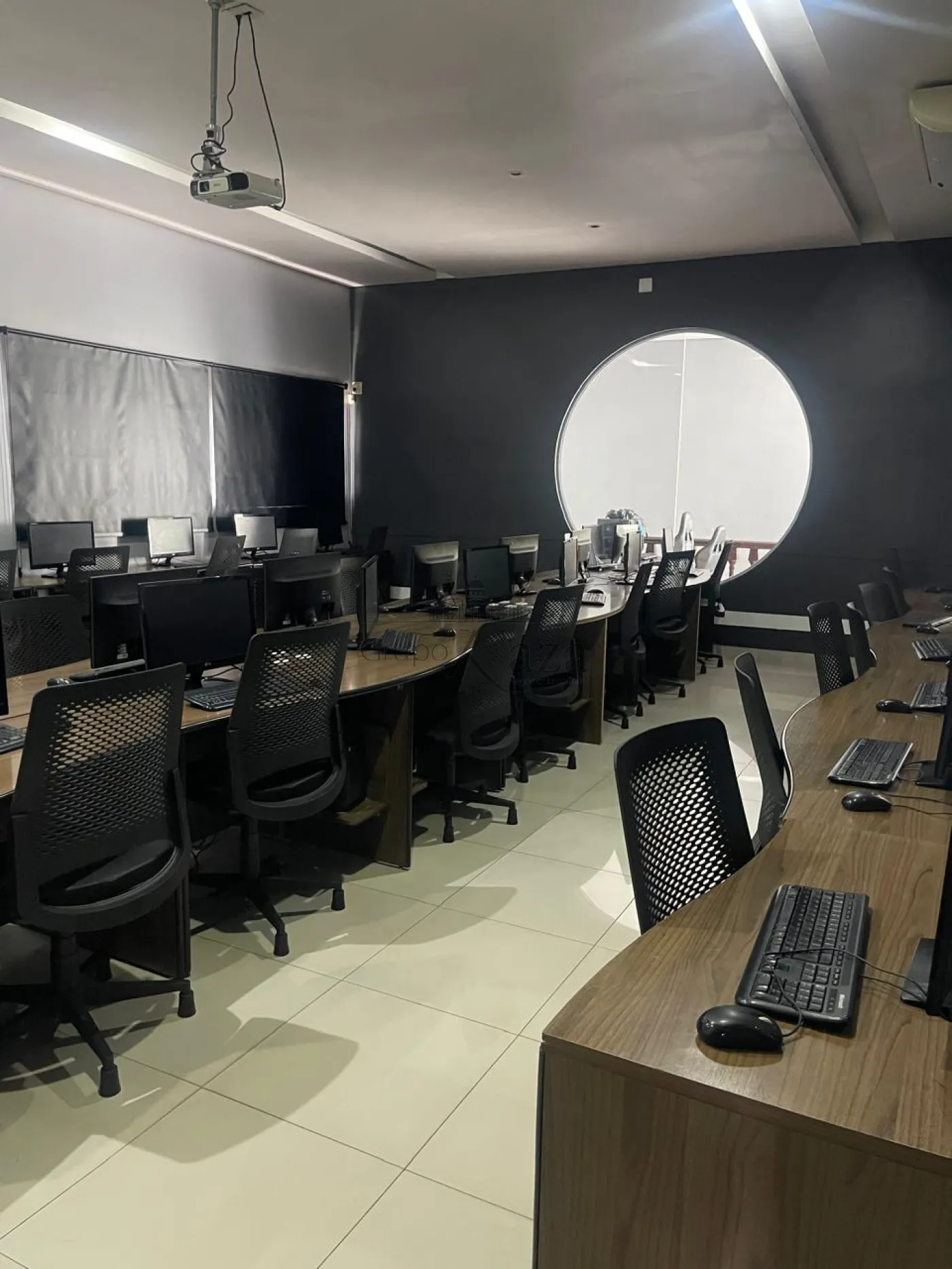 Foto 14 de Casa Padrão em Chácara Santo Antônio (Zona Sul), São Paulo - imagem 14