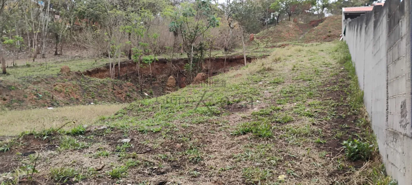 Foto 3 de Terreno Padrão em Chácaras Pousada do Vale, São José dos Campos - imagem 3 Foto 3 de Terreno Padrão em Chácaras Pousada do Vale, São José dos Campos - imagem 3