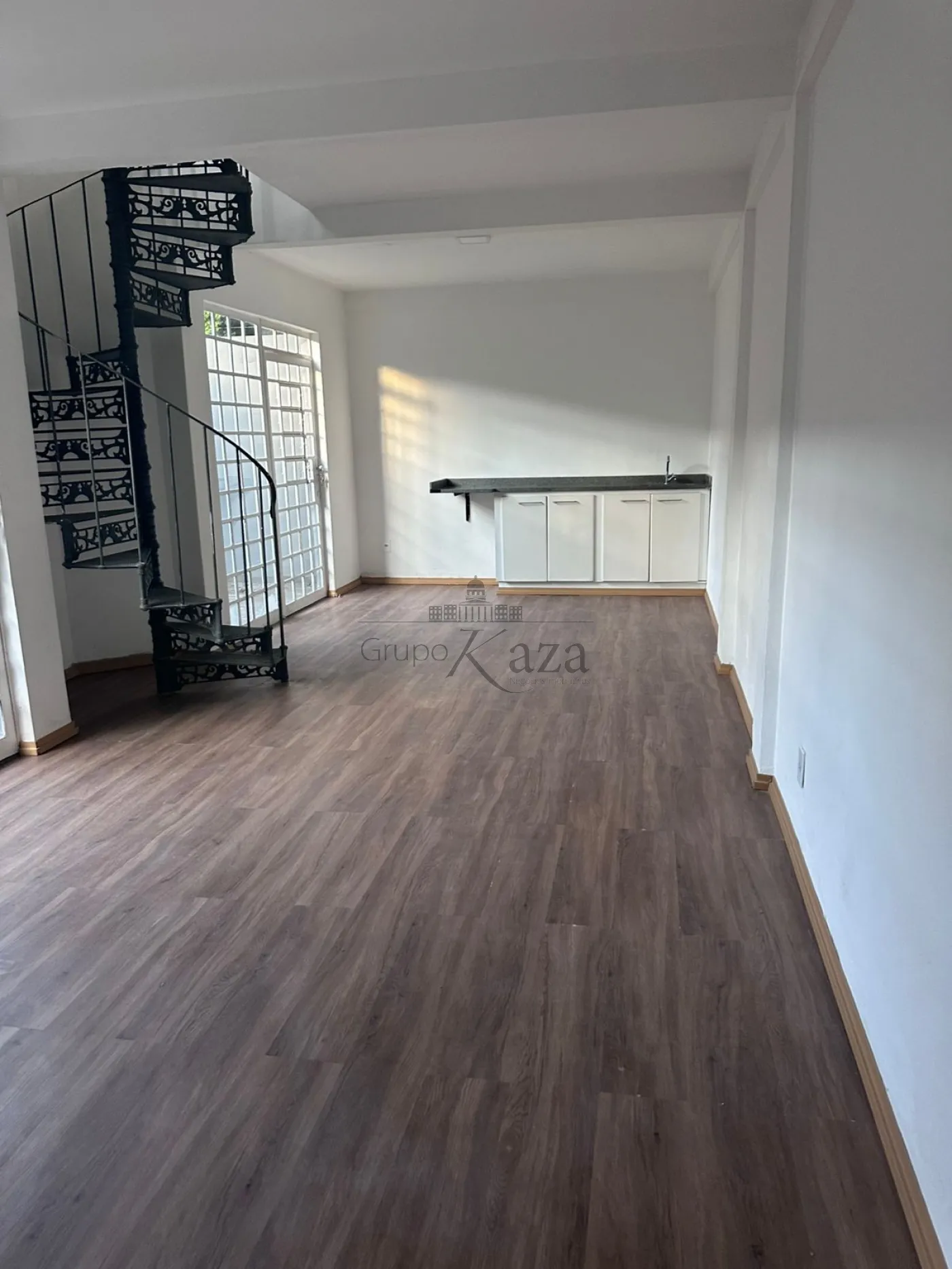 Foto 2 de Comercial Casa em Jardim Esplanada II, São José dos Campos - imagem 2 Foto 2 de Comercial Casa em Jardim Esplanada II, São José dos Campos - imagem 2