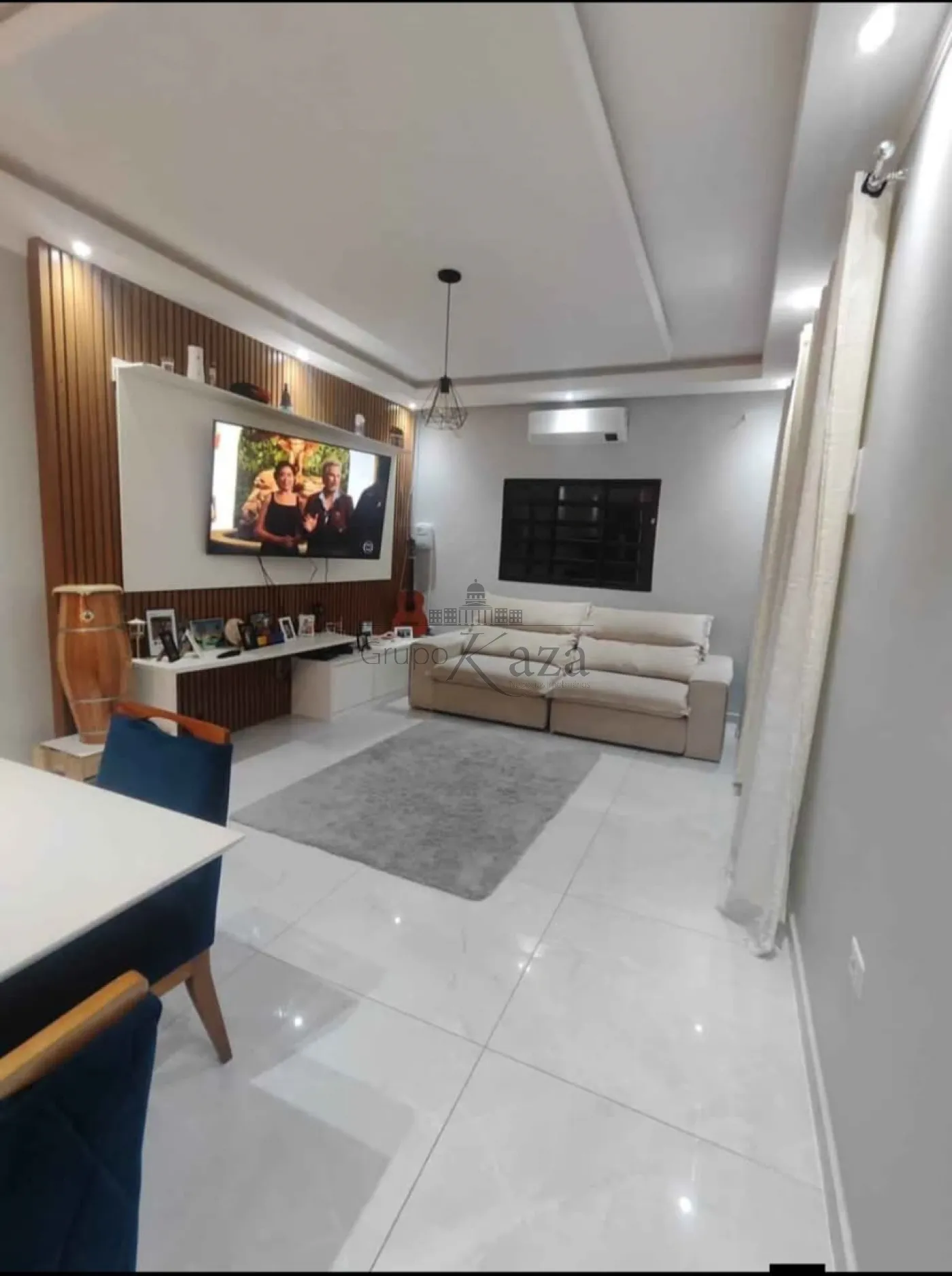 Foto 1 de Casa Padrão em Conjunto Residencial Dom Pedro I, São José dos Campos - imagem 1 Foto 1 de Casa Padrão em Conjunto Residencial Dom Pedro I, São José dos Campos - imagem 1