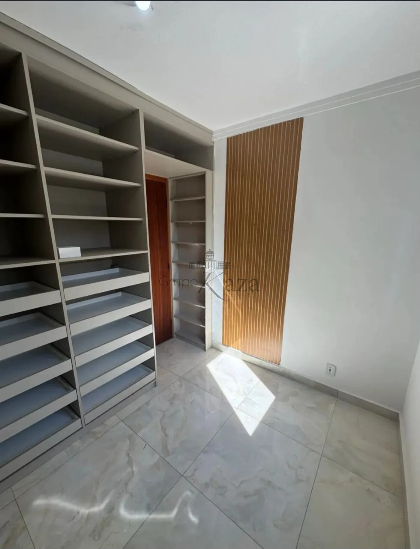 Foto 11 de Apartamento Padrão em Jardim Oriente, São José dos Campos - imagem 11