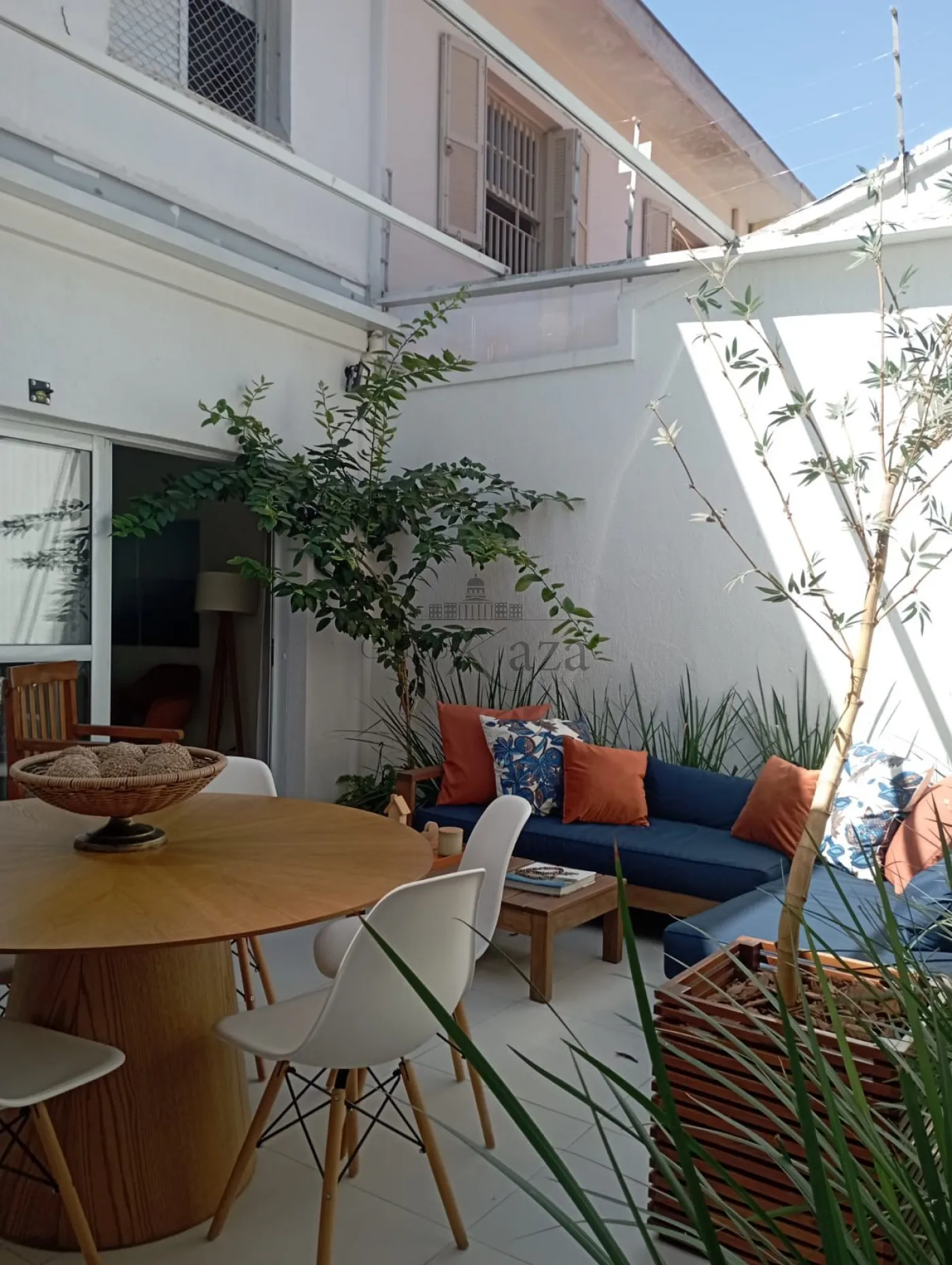 Foto 1 de Casa Sobrado em Brooklin Paulista, São Paulo - imagem 1 Foto 1 de Casa Sobrado em Brooklin Paulista, São Paulo - imagem 1